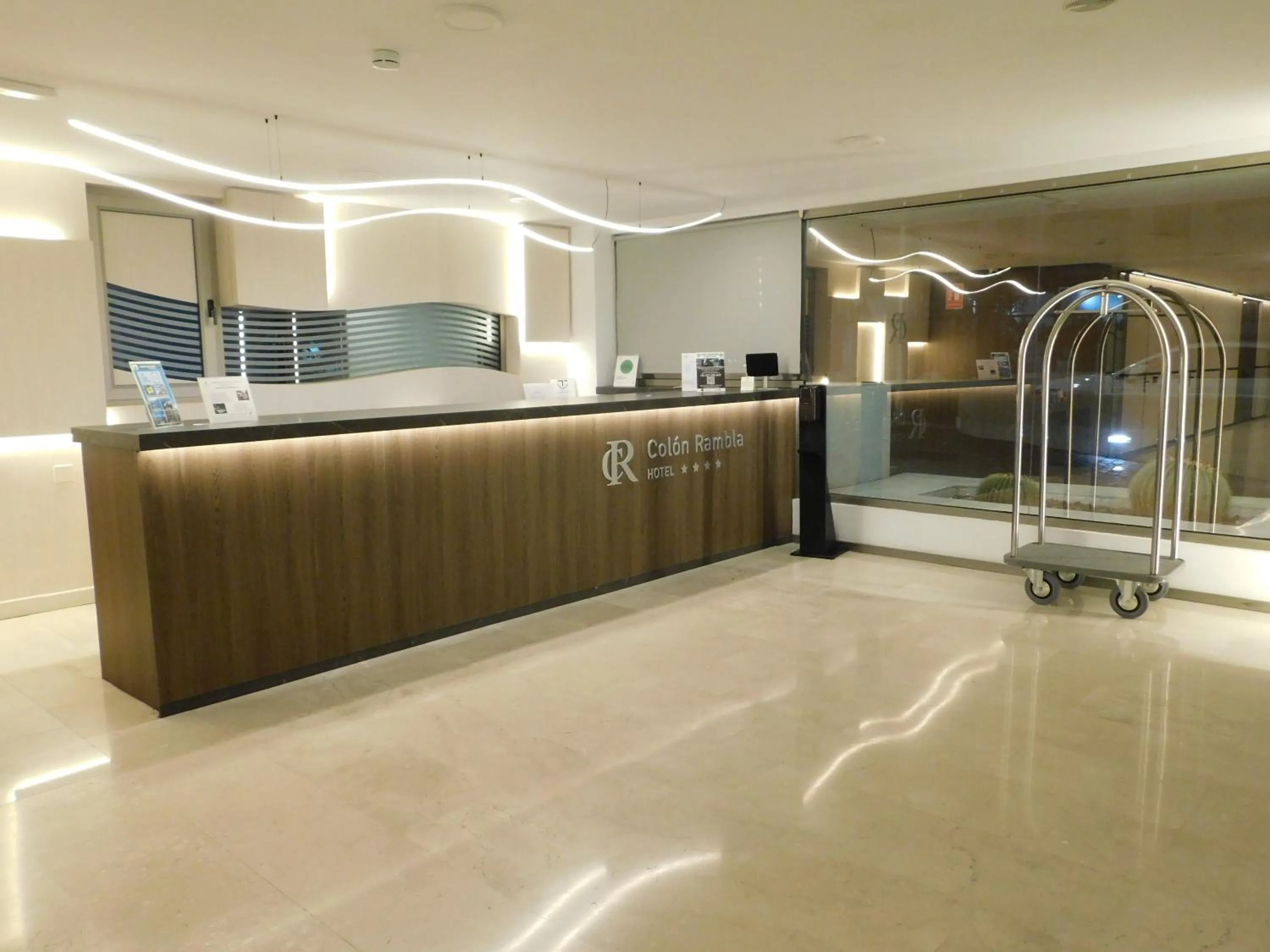 Lobby or reception in Hotel Colon Rambla