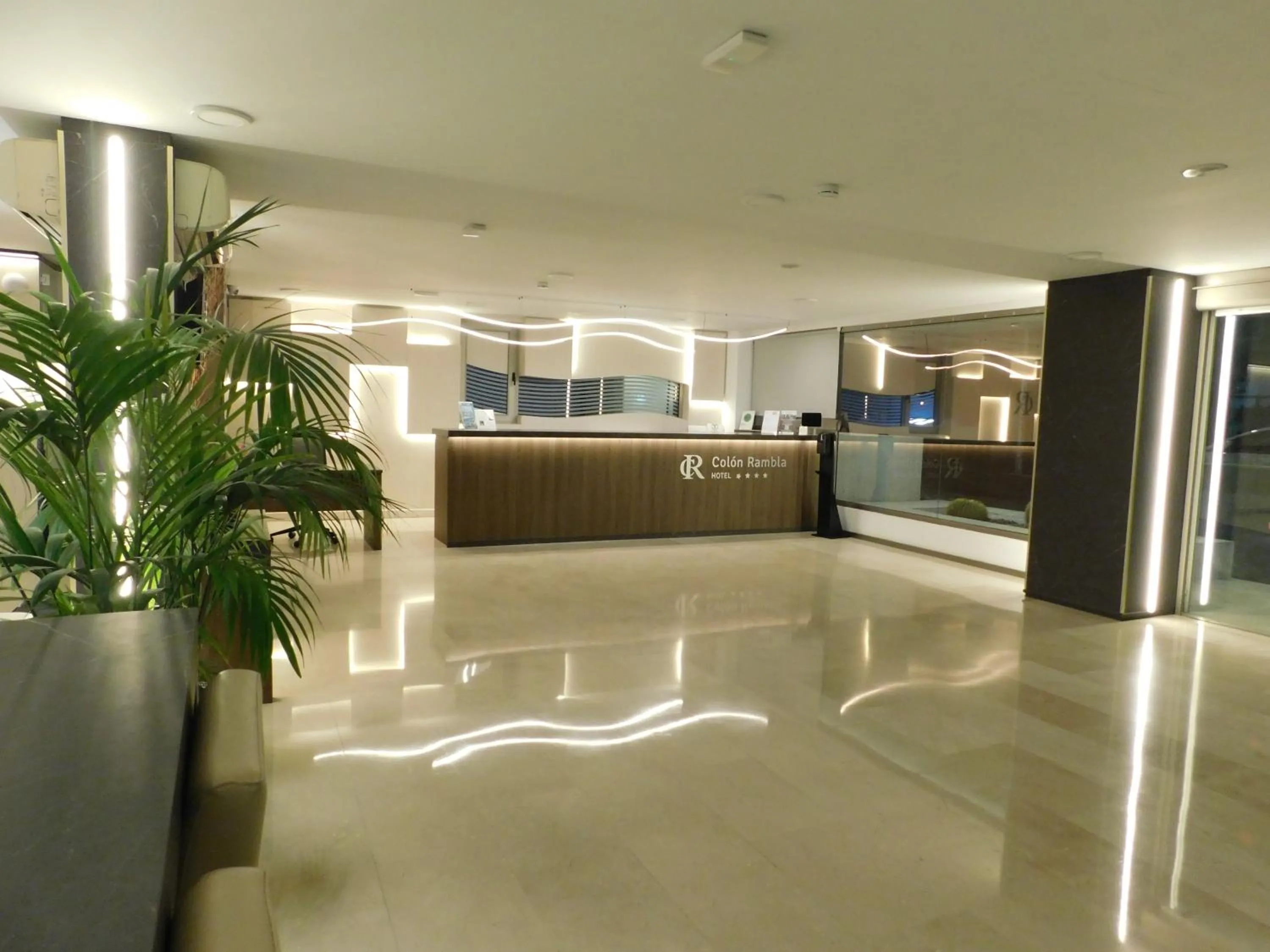 Lobby or reception in Hotel Colon Rambla