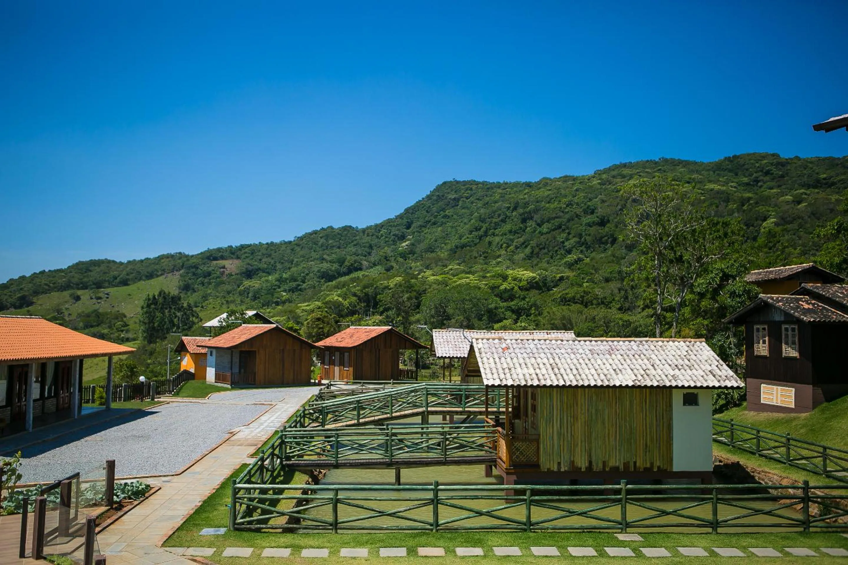 Property building in Eco Mirante Hotel