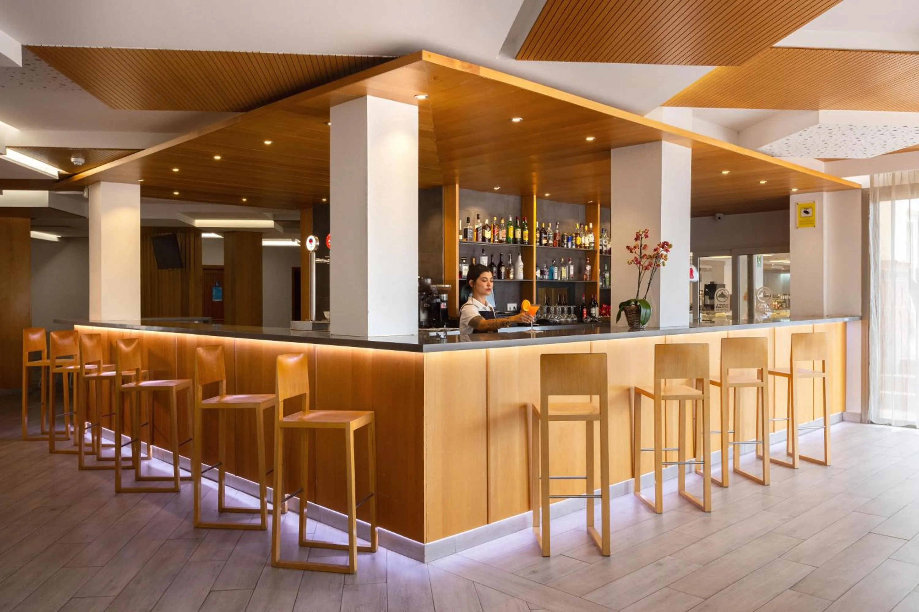Lounge or bar in Invisa Hotel Es Pla - Adults Only
