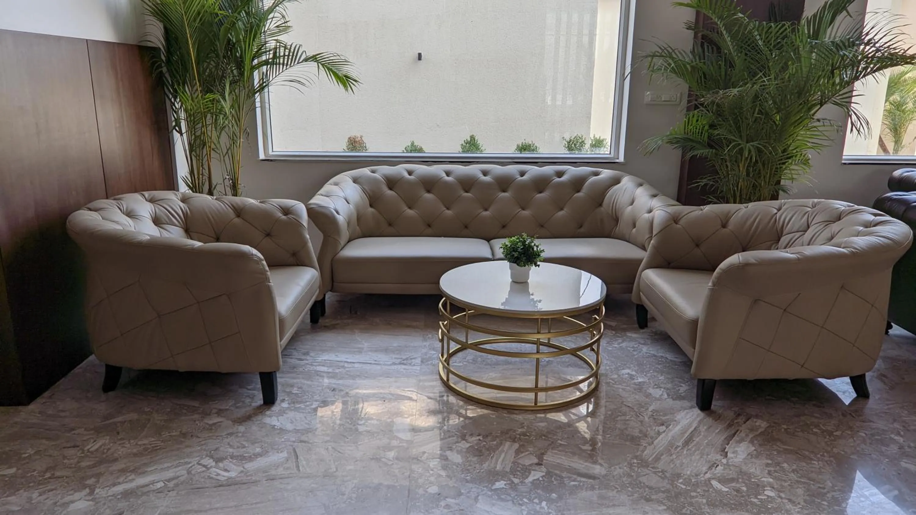 Seating area in Mayur Belgaum Presidency Hotel & Spa