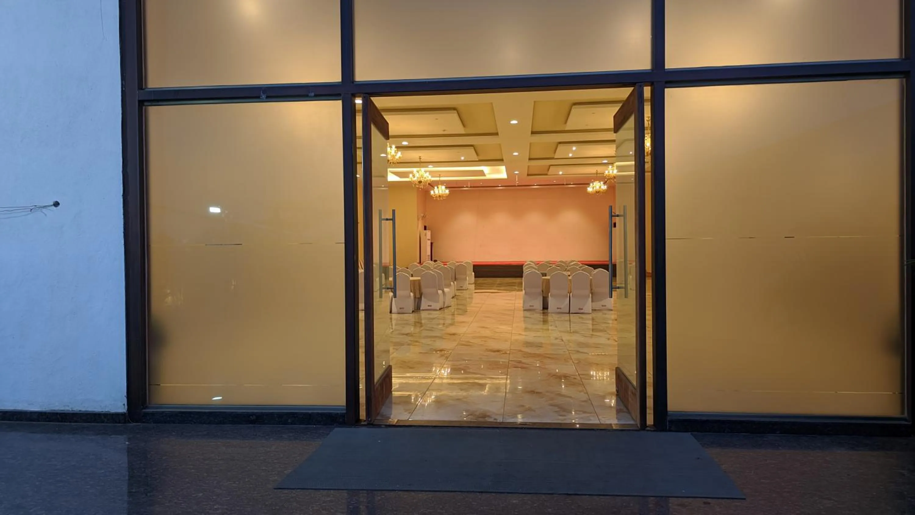 Banquet/Function facilities in Mayur Belgaum Presidency Hotel & Spa