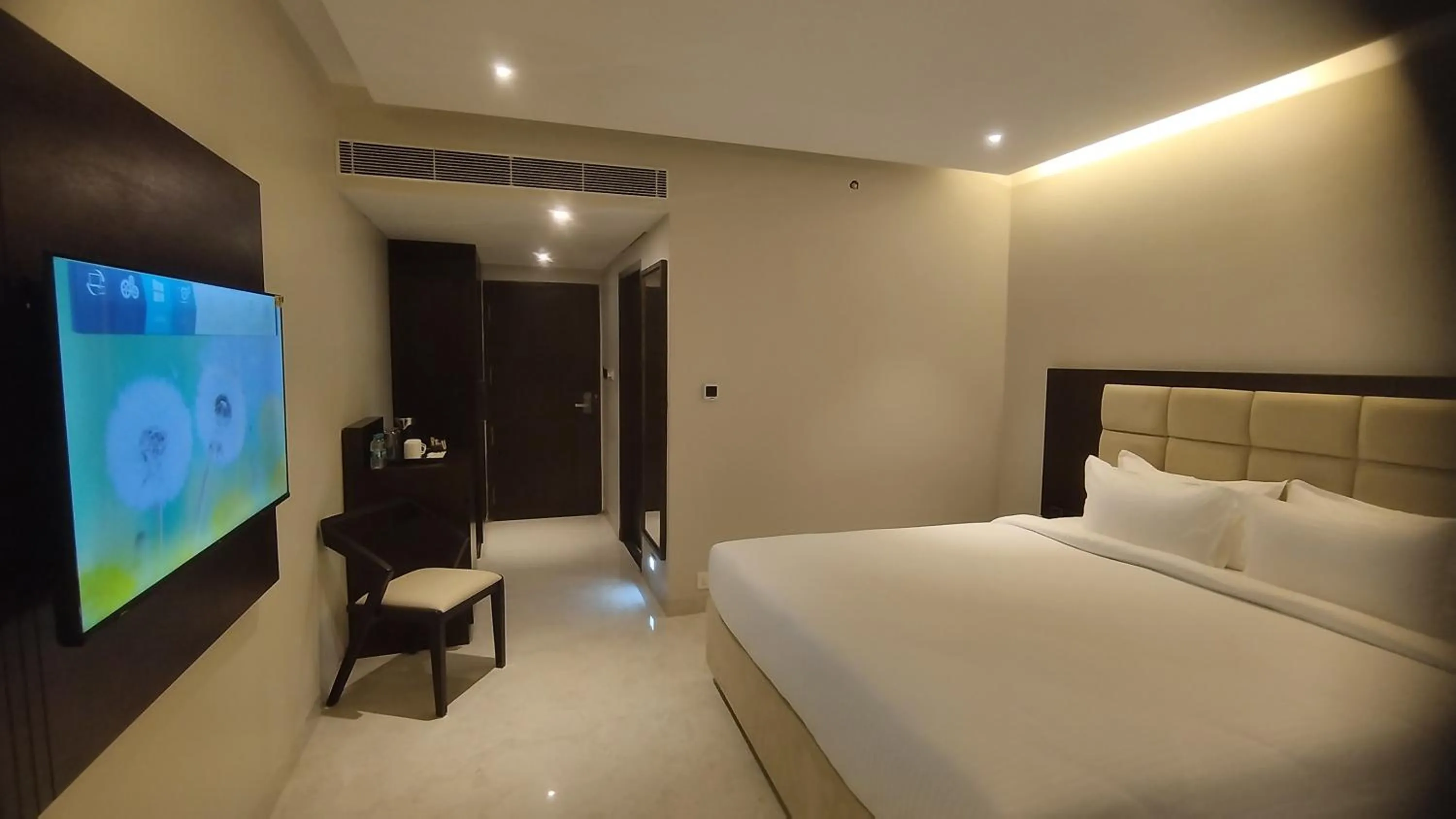 Bedroom, Bed in Mayur Belgaum Presidency Hotel & Spa