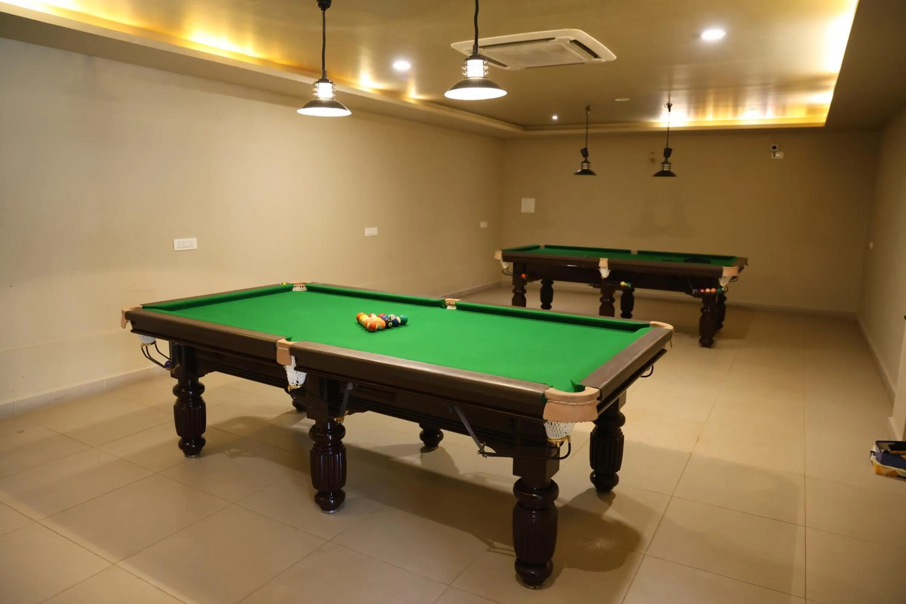 Billiard in Mayur Belgaum Presidency Hotel & Spa