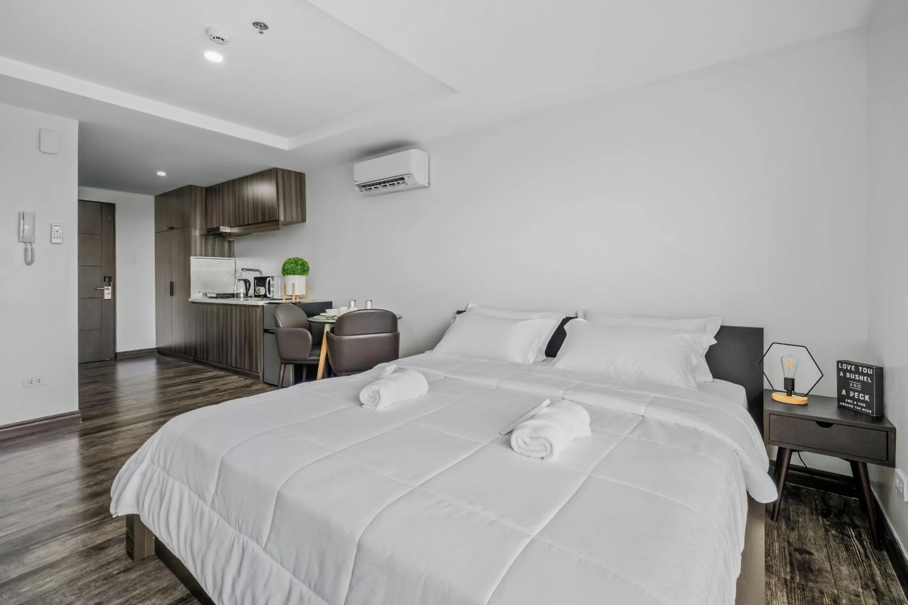 Bedroom, Bed in Espacio Hotel