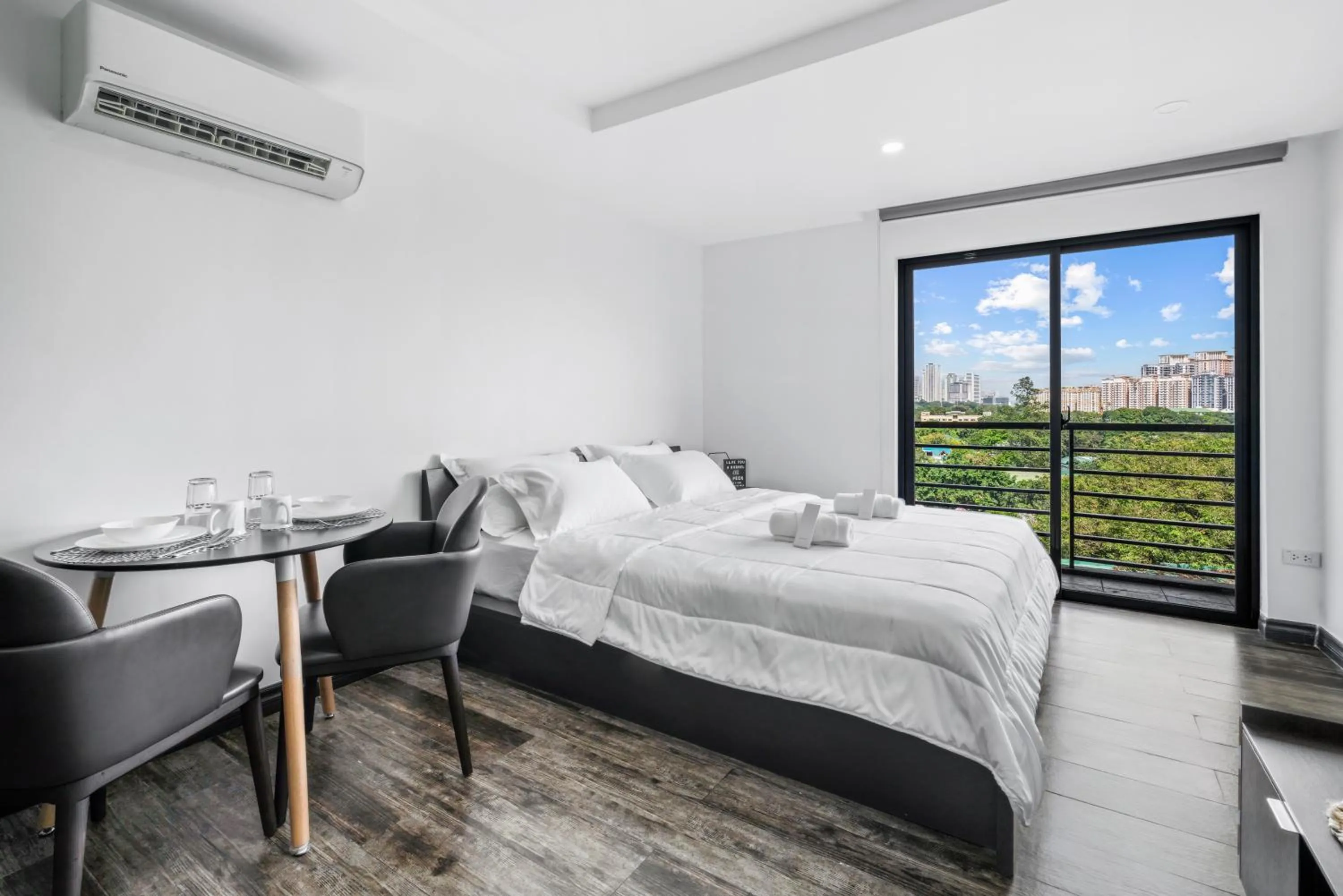 Bedroom, Bed in Espacio Hotel