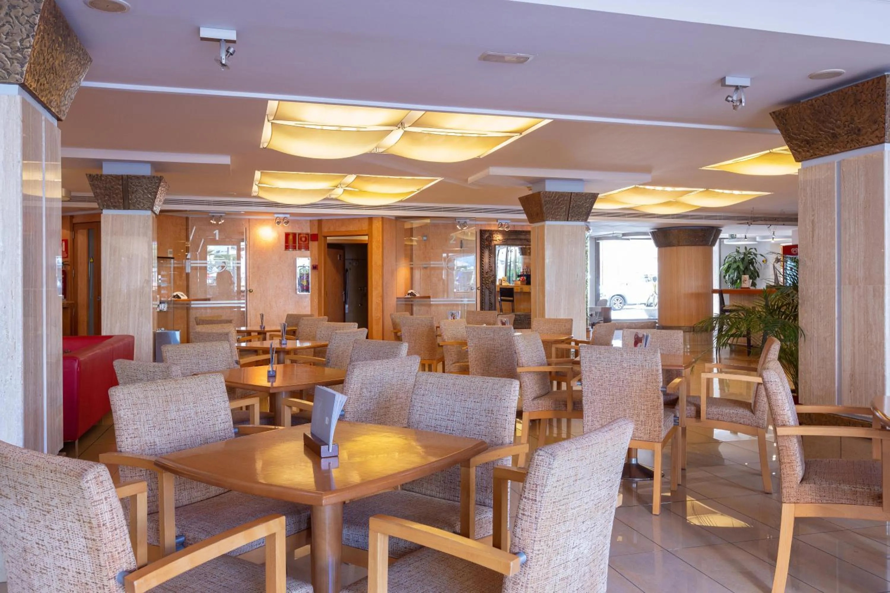 Lobby or reception in Invisa Hotel La Cala