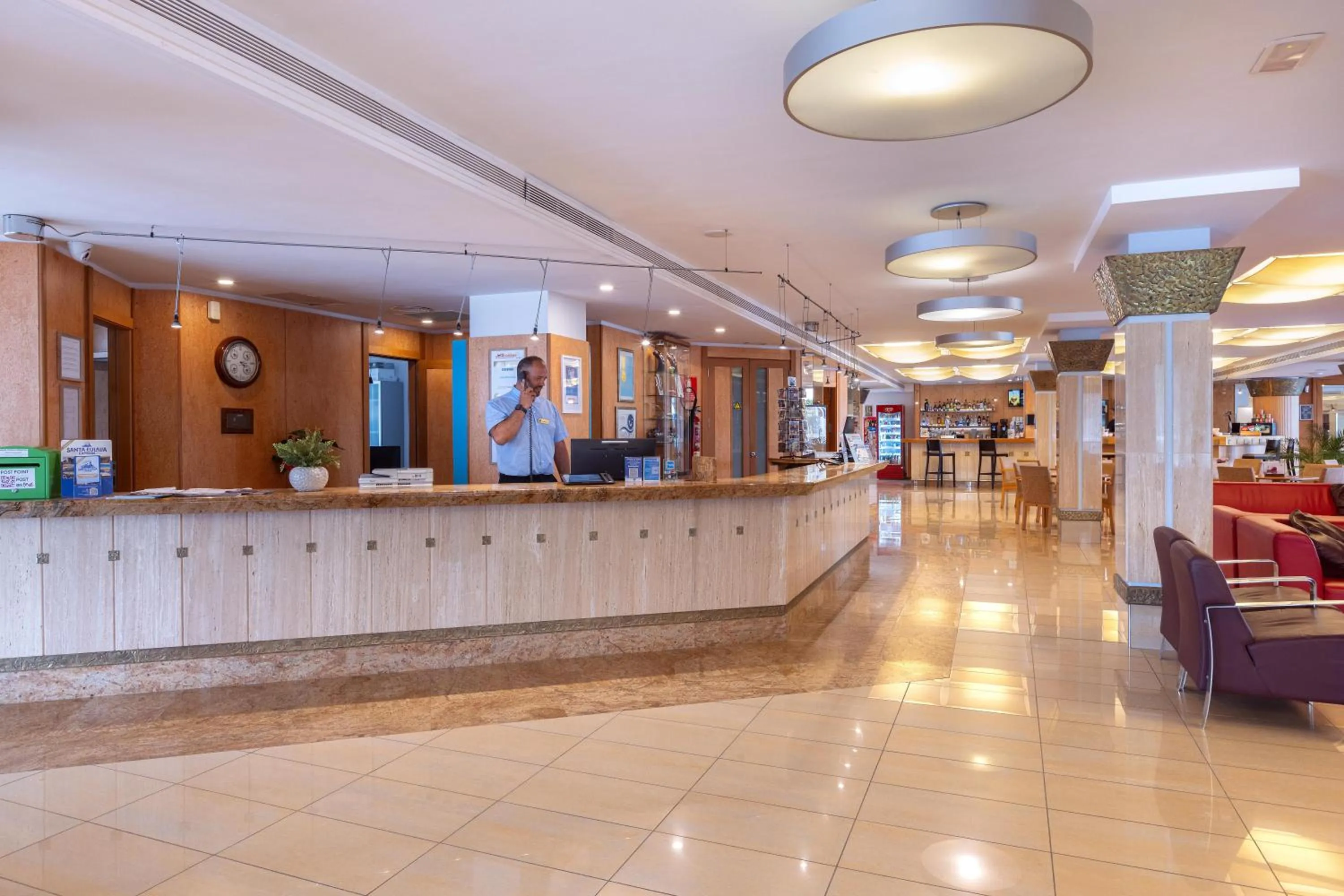 Lounge or bar in Invisa Hotel La Cala