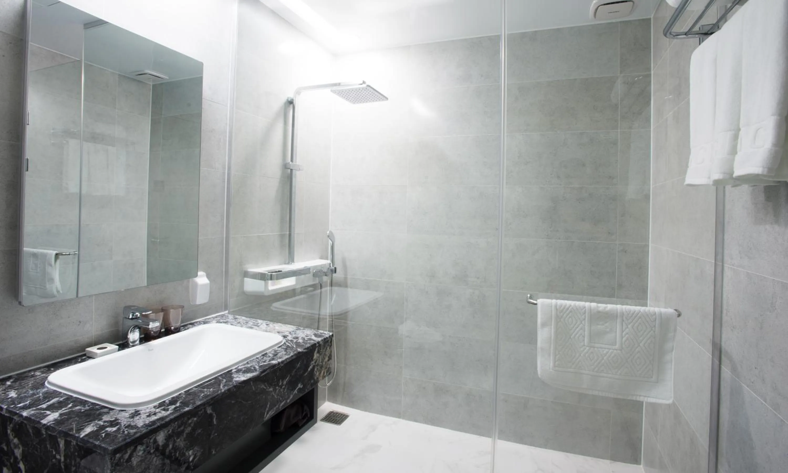 Bathroom in GloucesterHotel Cheongju