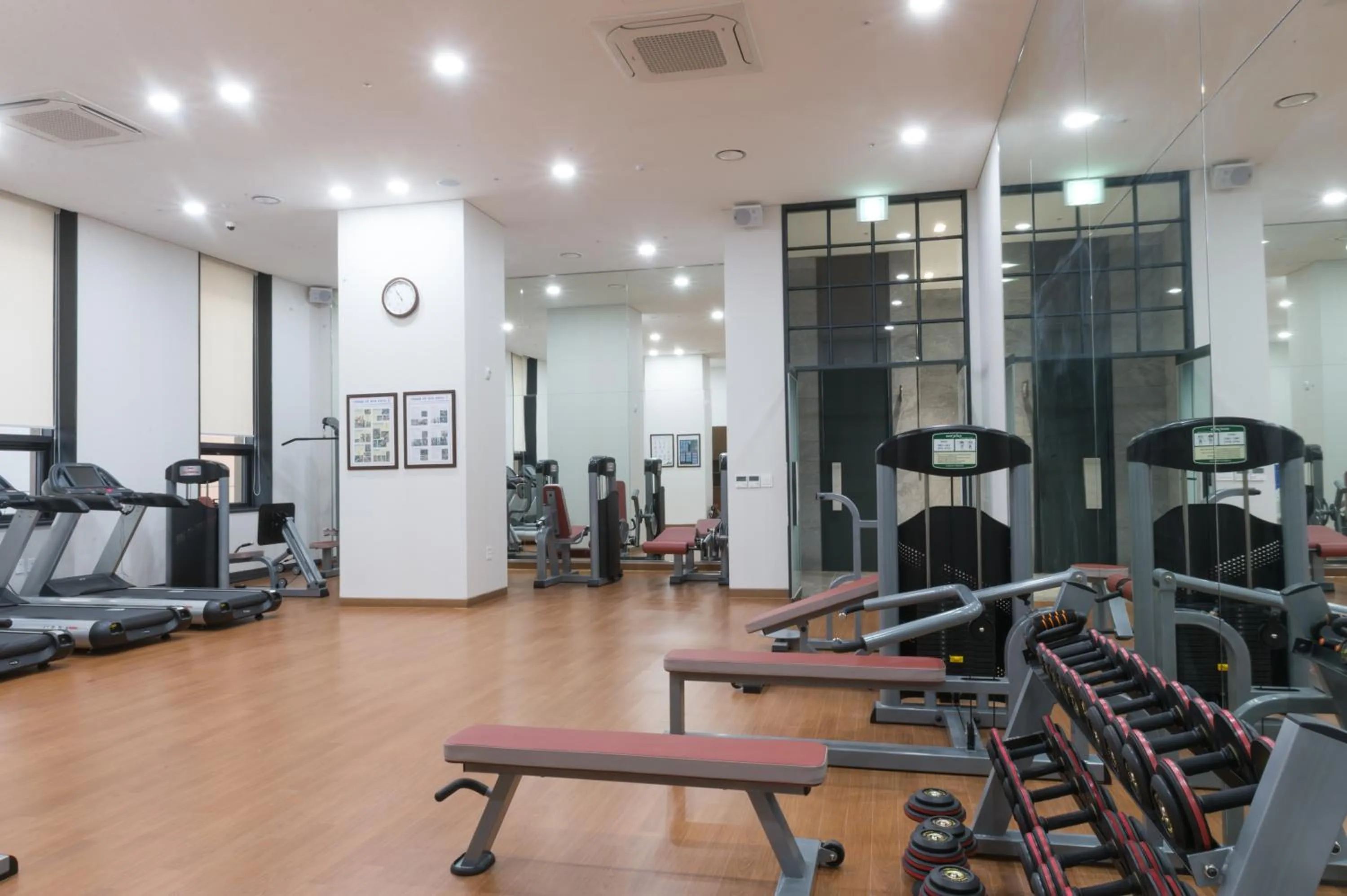 Fitness centre/facilities in GloucesterHotel Cheongju