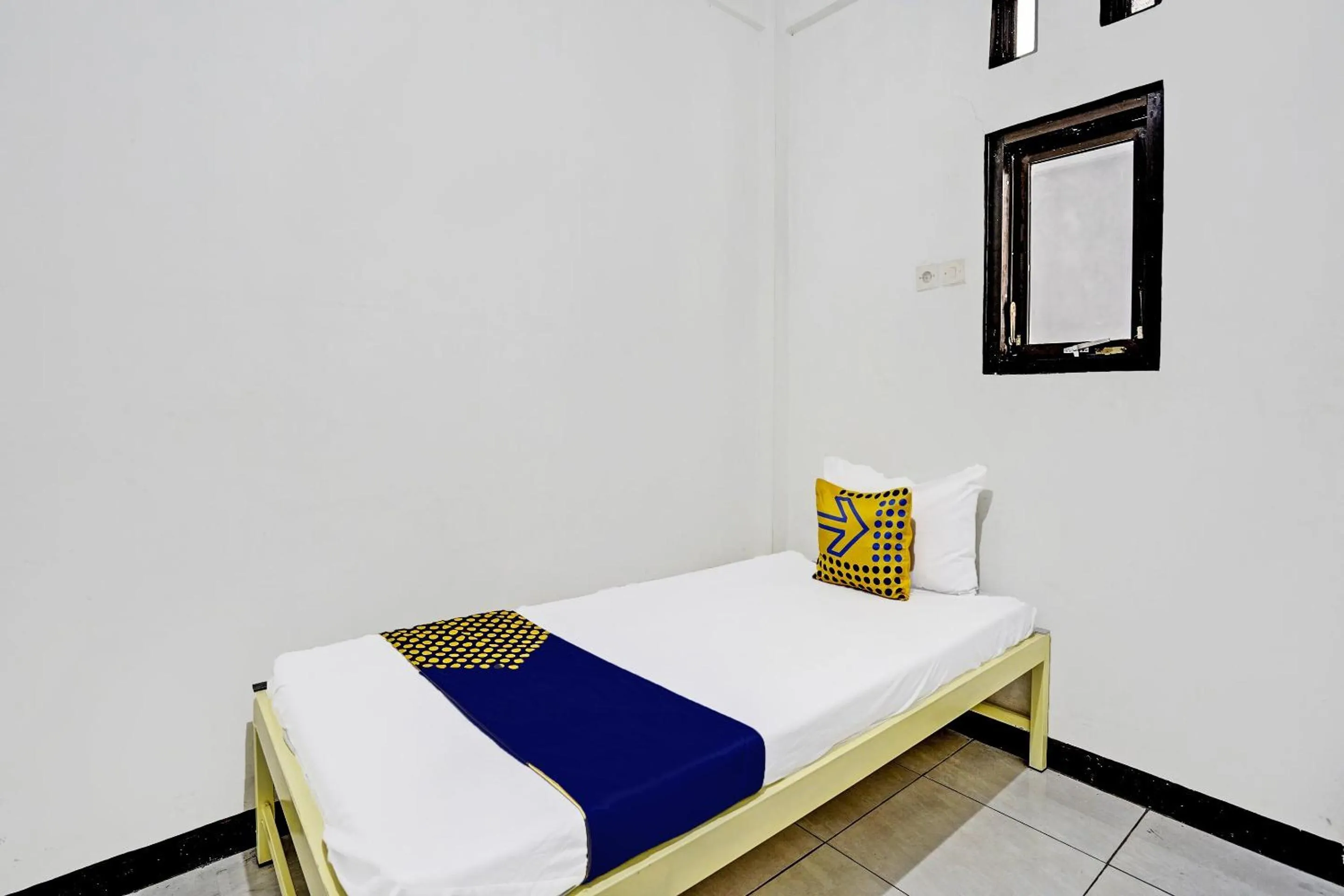 Bedroom, Bed in OYO Life 91947 Kost Barokah Syariah