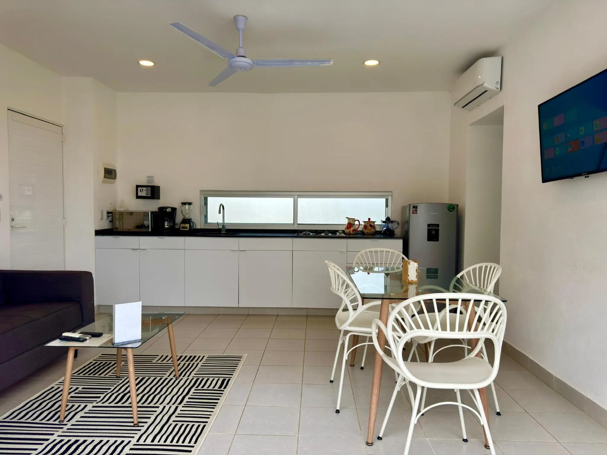 Papaya Condo Acapulco Diamante -Solo Adultos