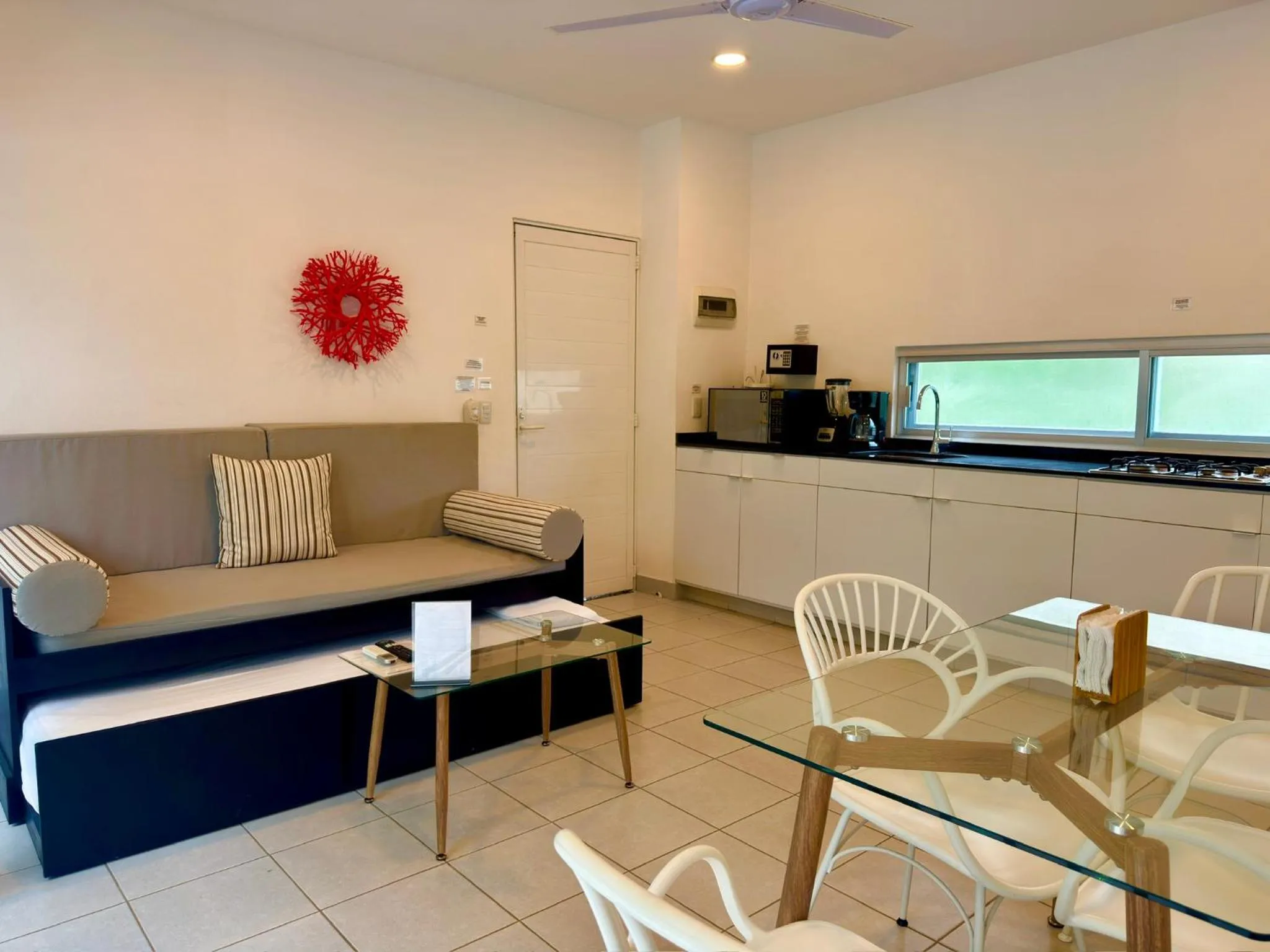 Papaya Condo Acapulco Diamante -Solo Adultos