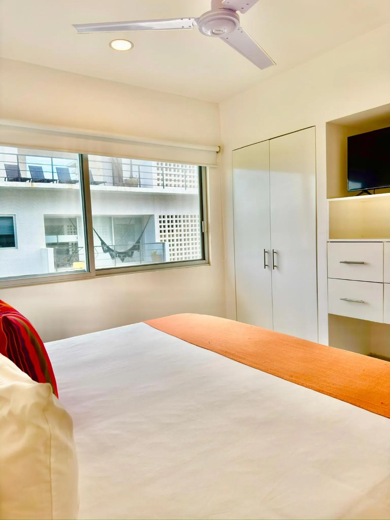 Bed in Papaya Condo Acapulco Diamante -Solo Adultos