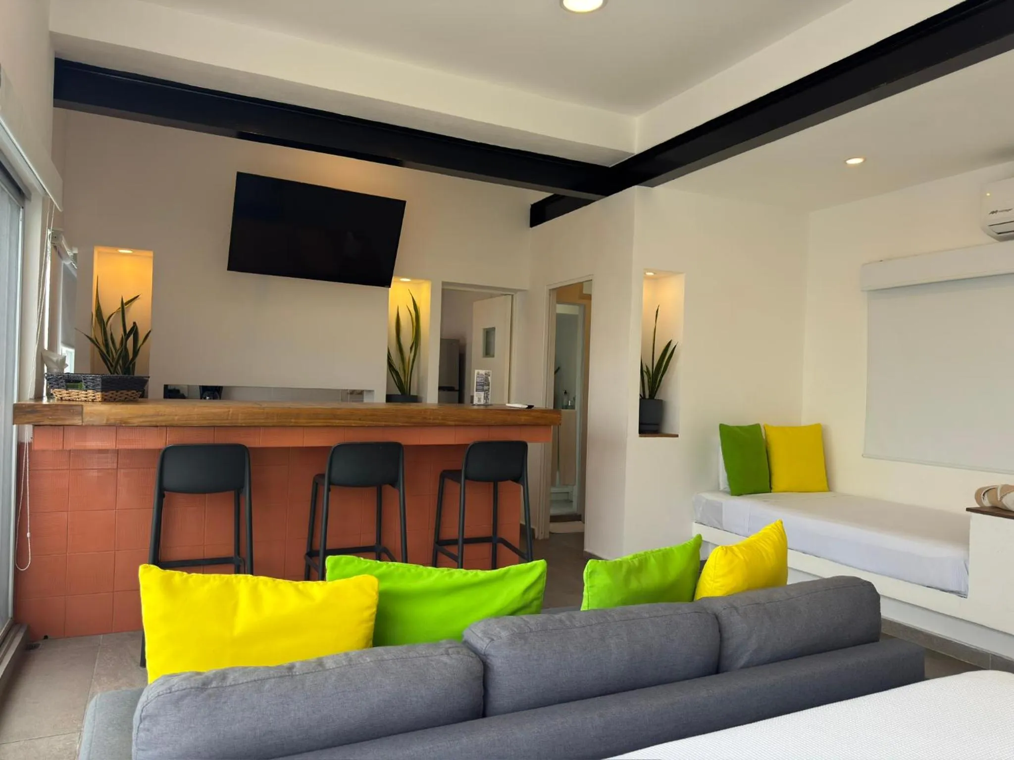 Living room in Papaya Condo Acapulco Diamante -Solo Adultos