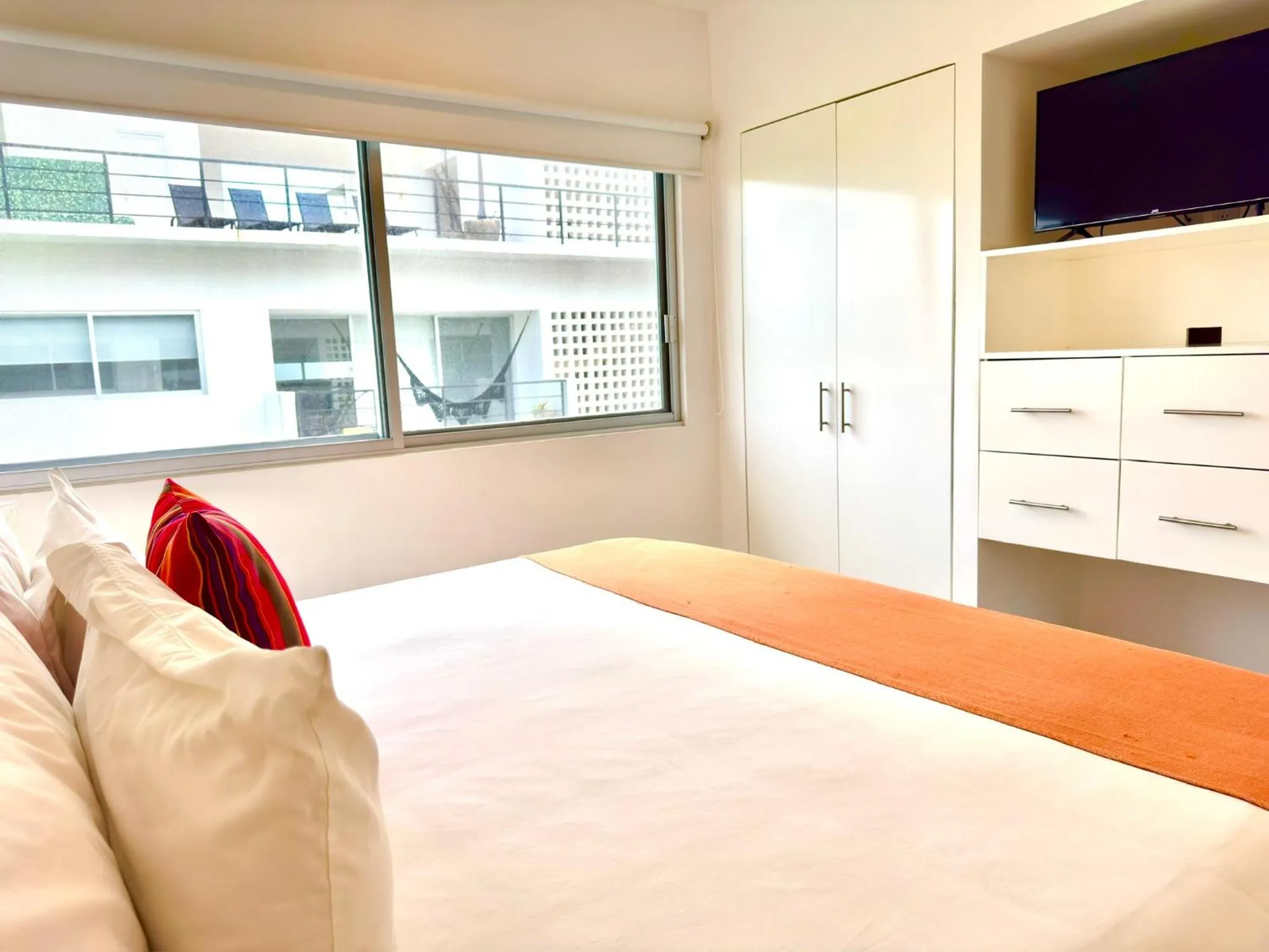 Bed in Papaya Condo Acapulco Diamante -Solo Adultos