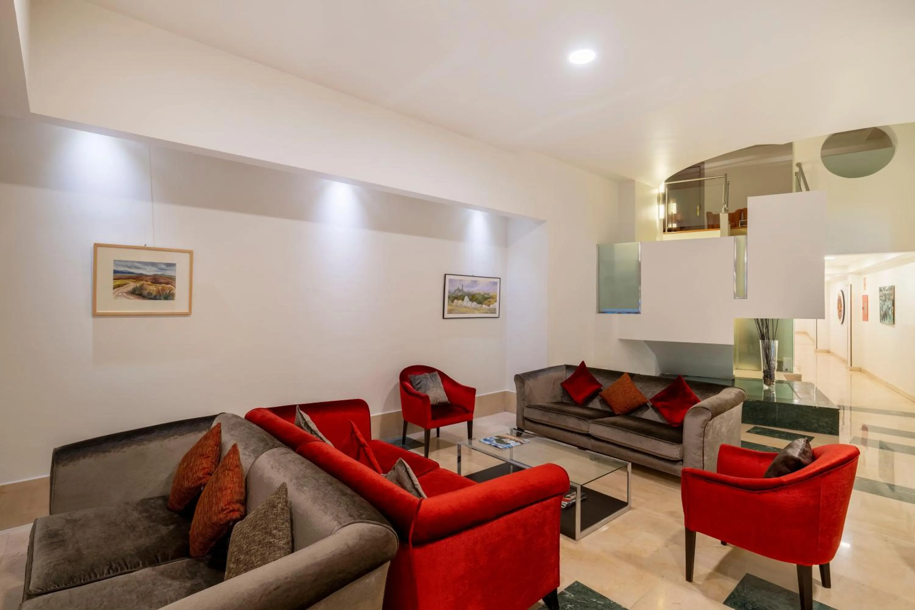 Lobby or reception in Eurostars Plaza Acueducto