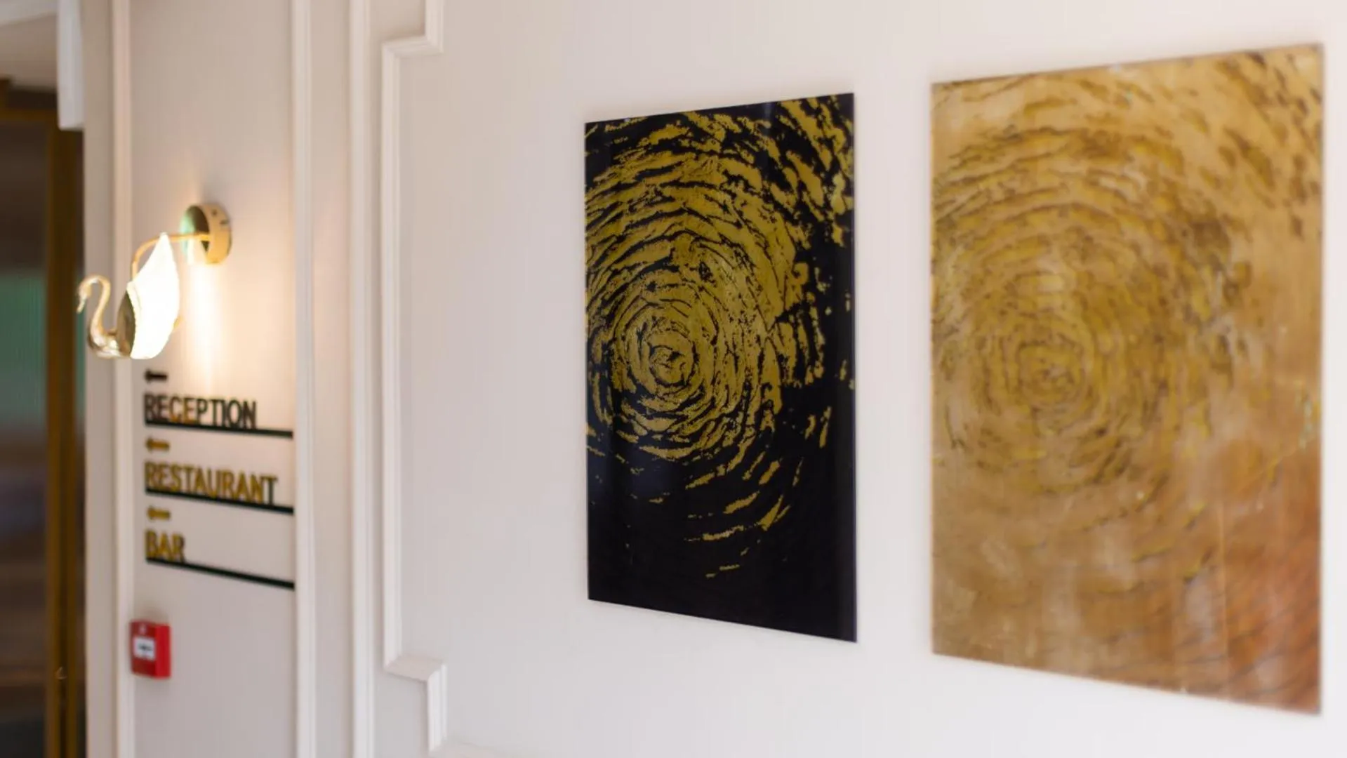 Restaurant/places to eat in Renest Calangute Goa