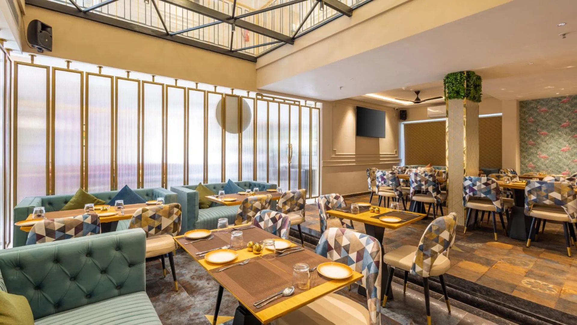 Restaurant/places to eat in Renest Calangute Goa