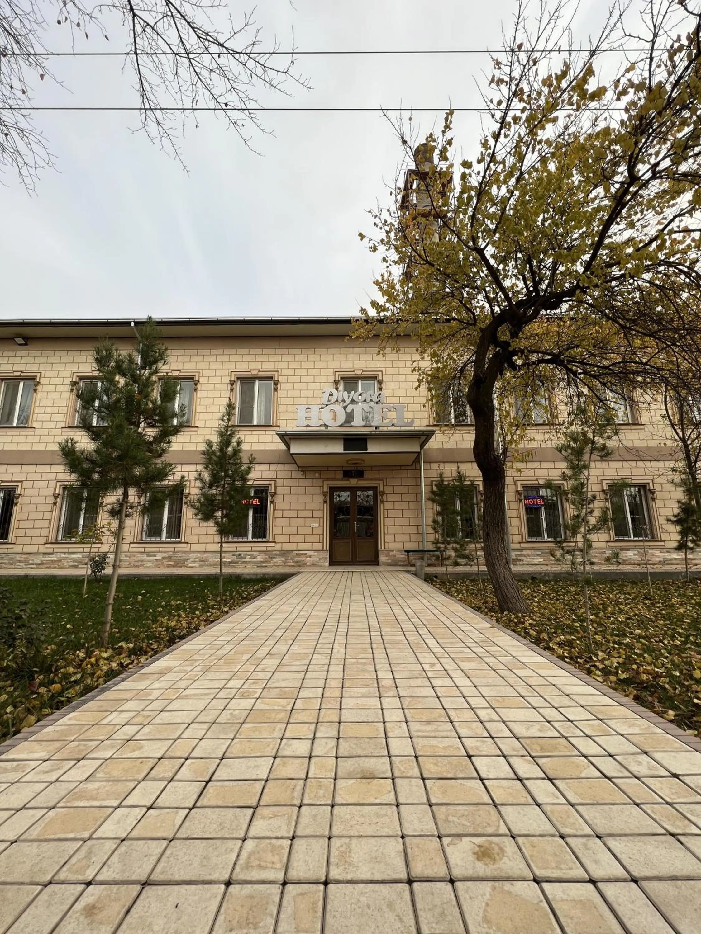 Facade/entrance in Diyora Hostel