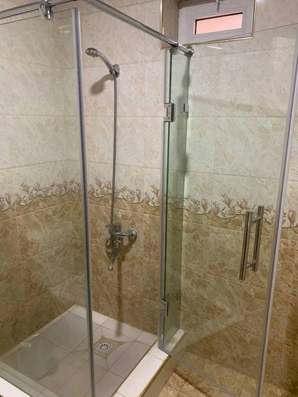 Shower in Diyora Hostel
