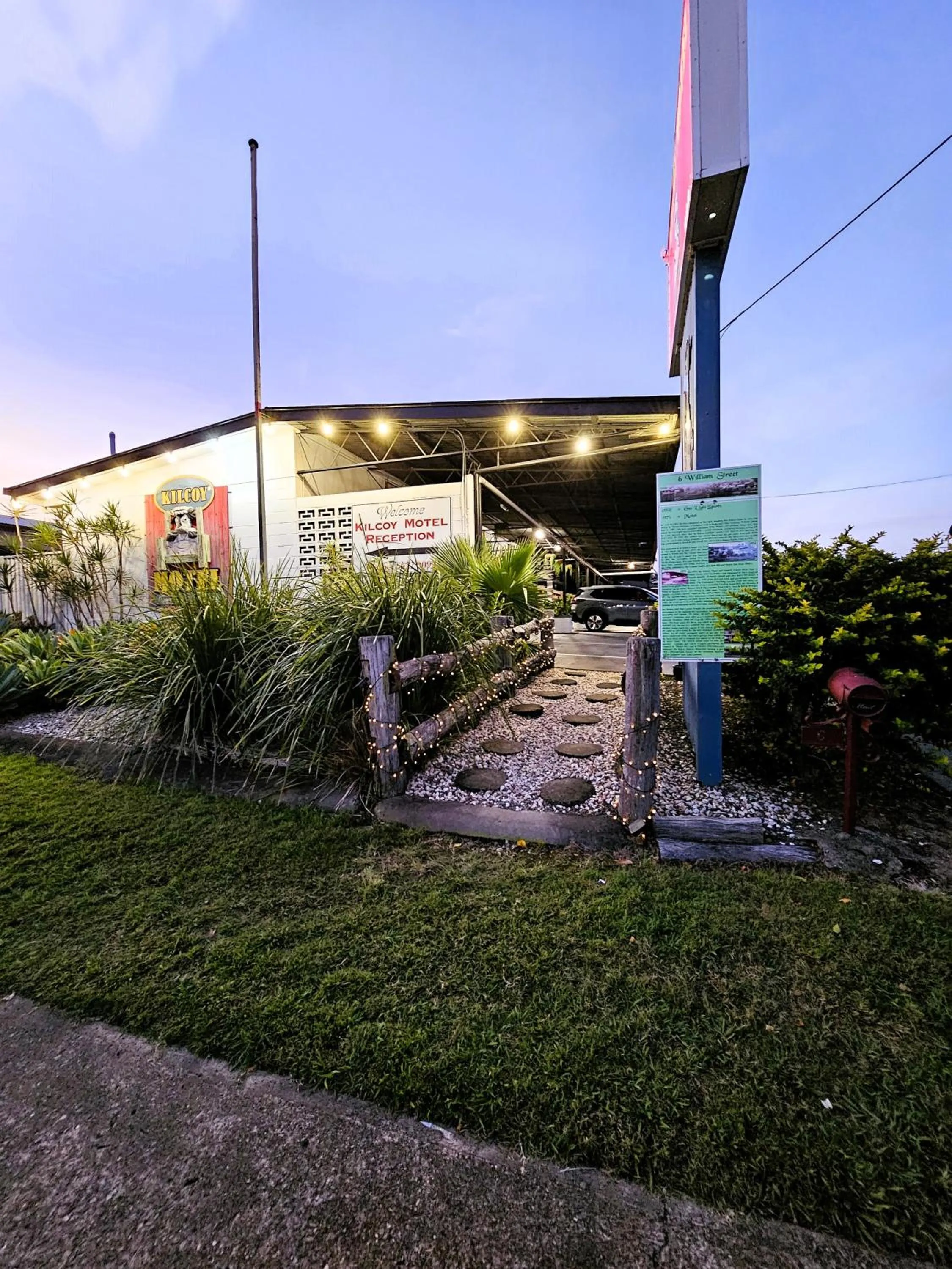 Property building in Kilcoy Motel