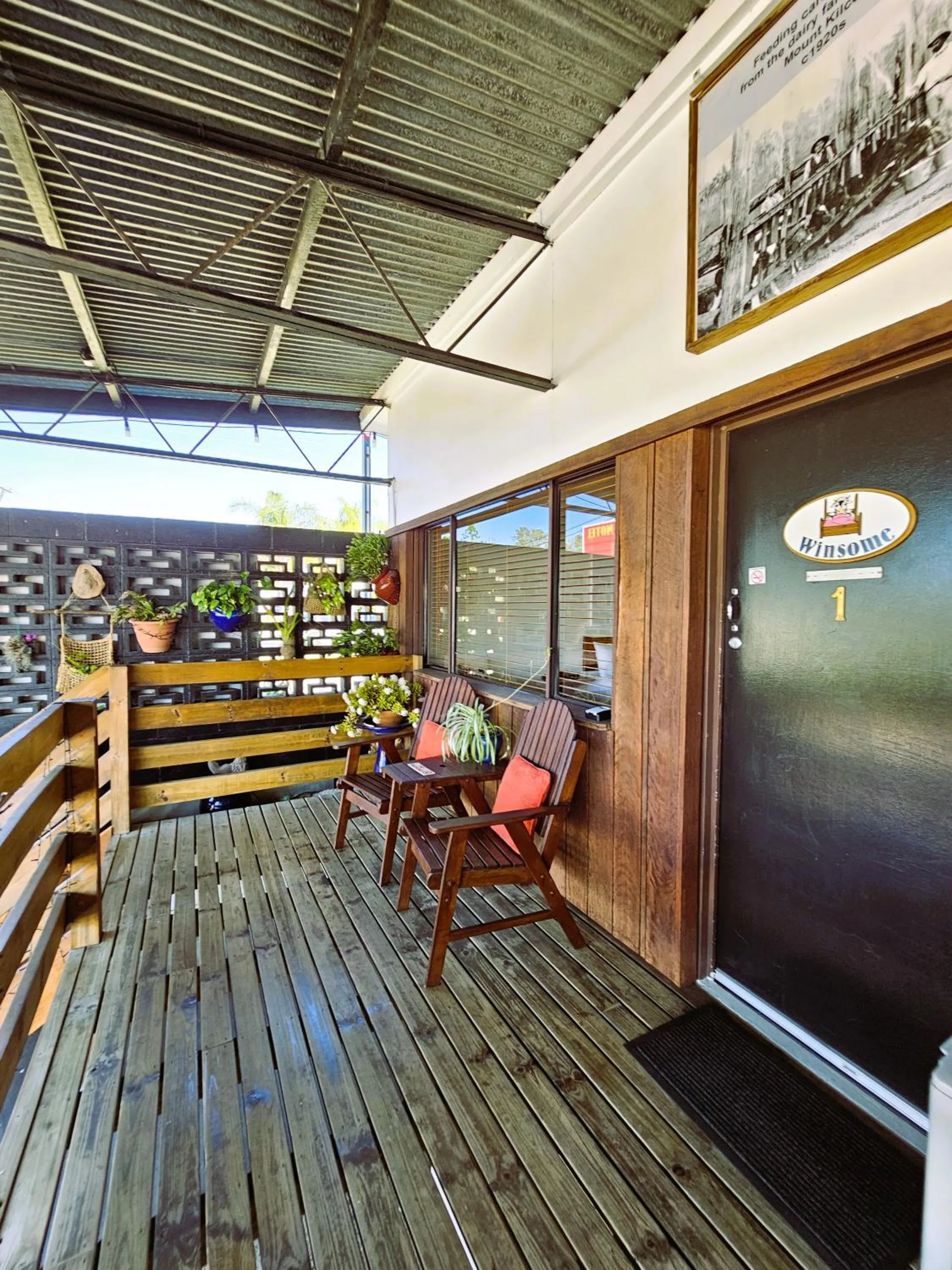 Patio in Kilcoy Motel
