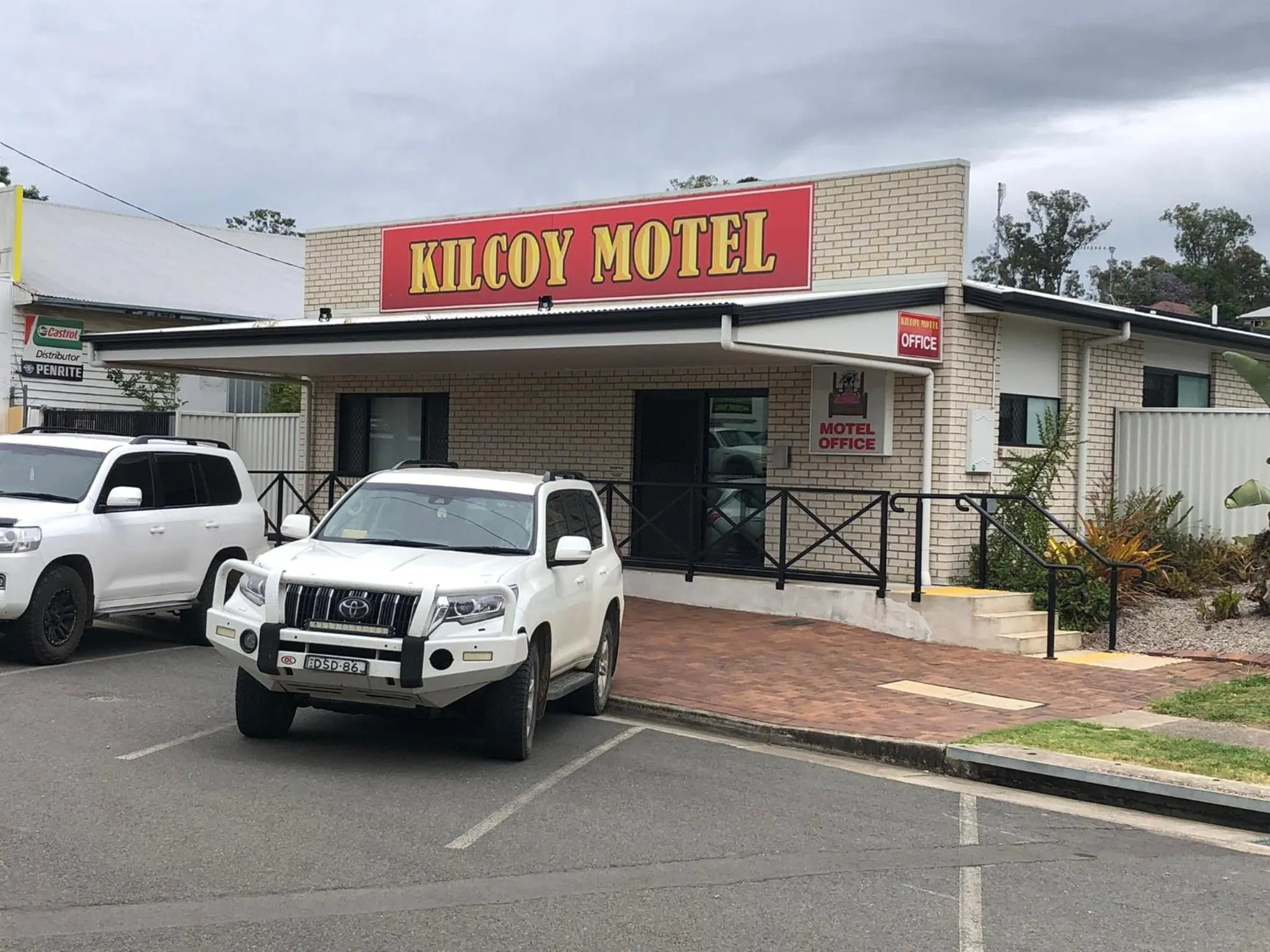 Property building in Kilcoy Motel
