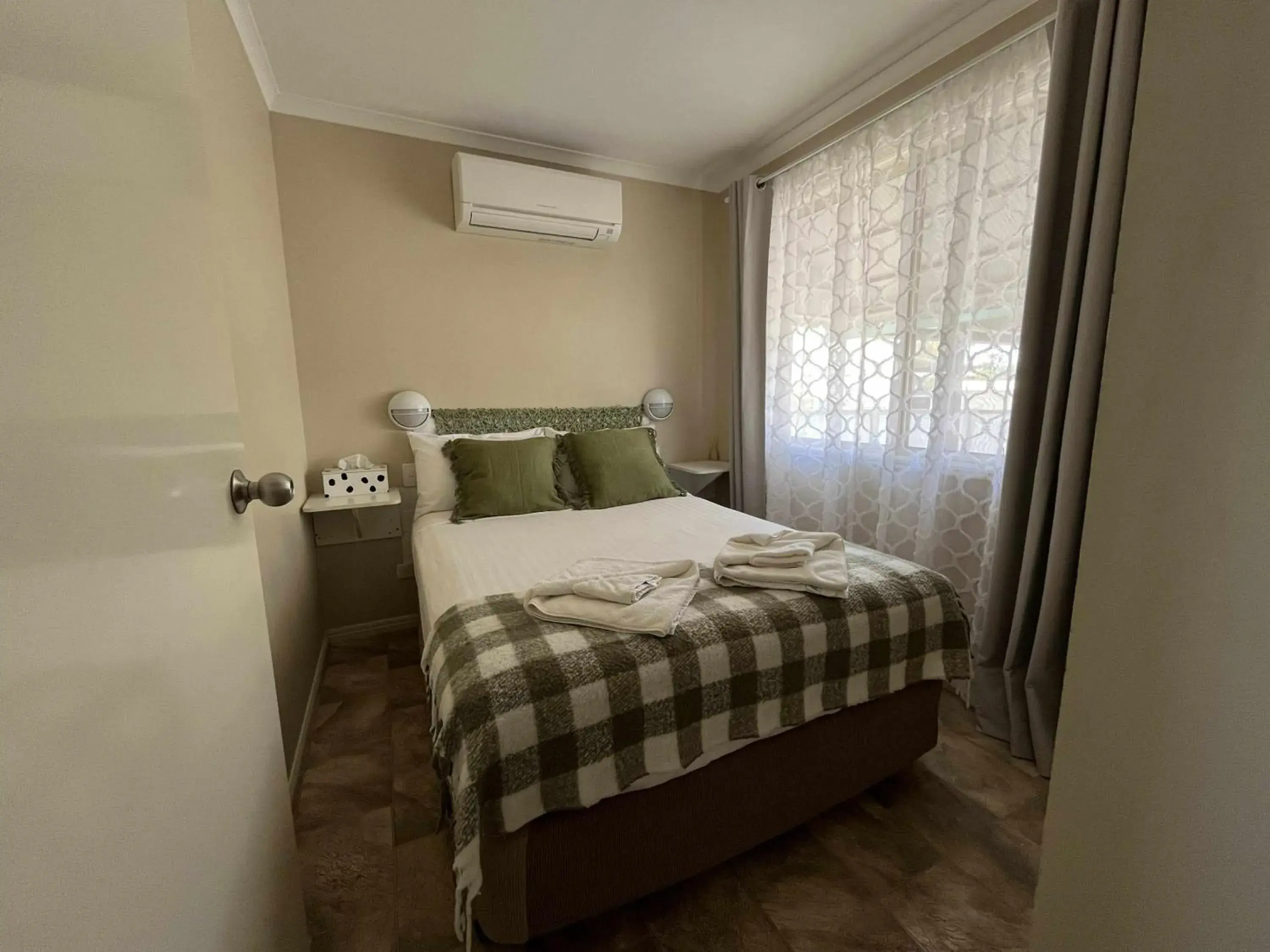 Three-Bedroom Bungalow in Kilcoy Motel Three-Bedroom Bungalow in Kilcoy Motel