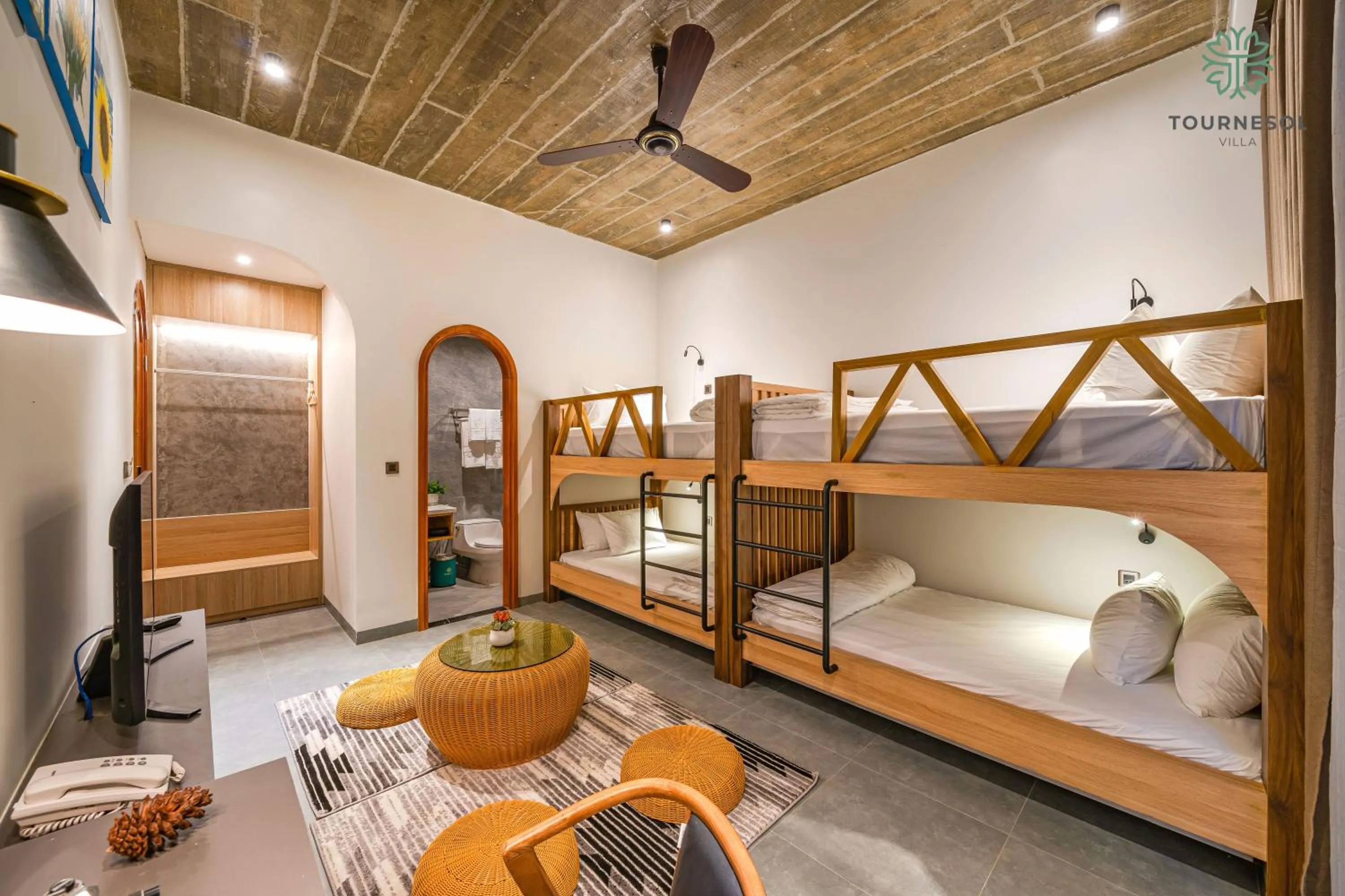 Bedroom, Bed in Tournesol Villa Dalat