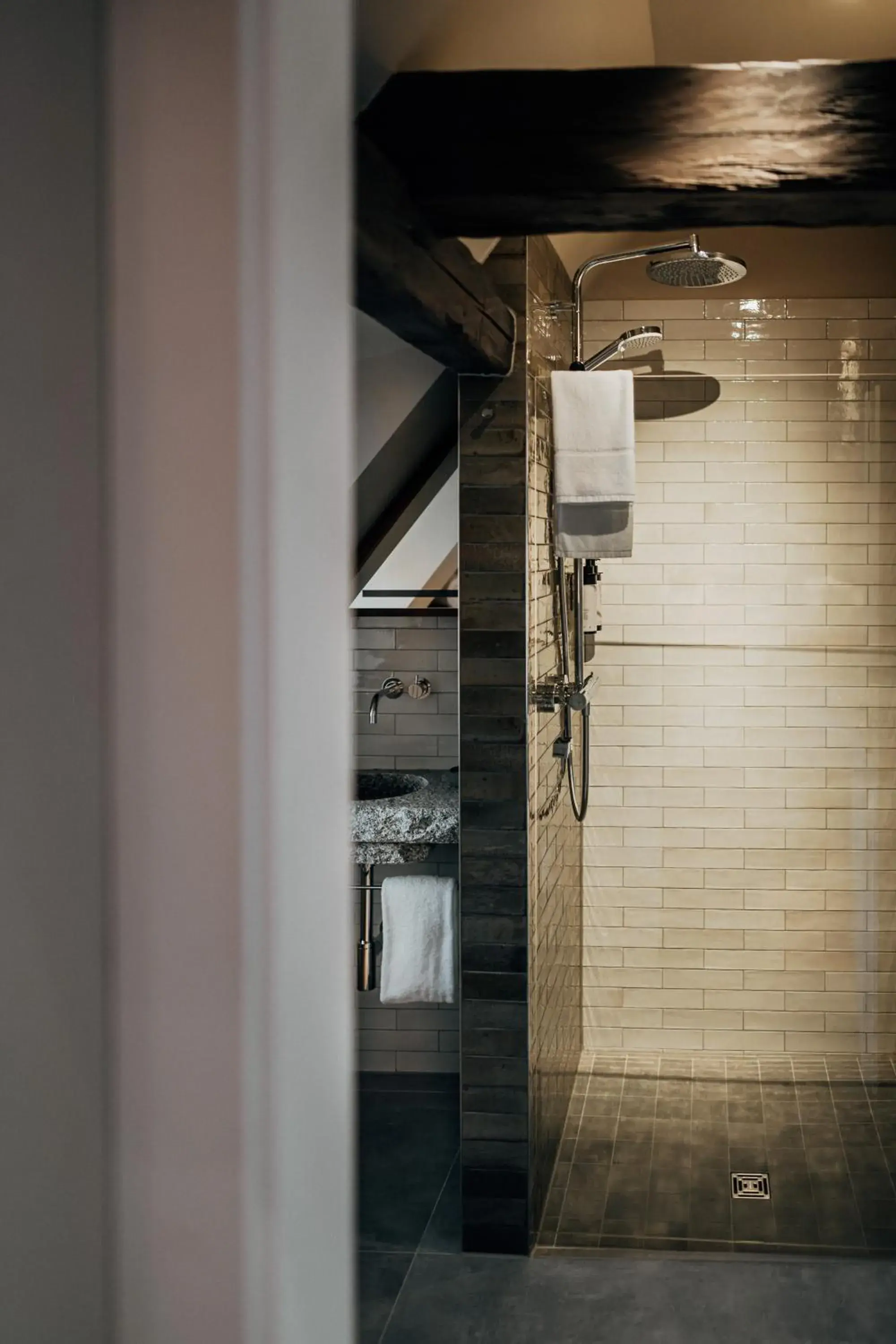 Queen Room - single occupancy in Bootshaus Amberg Queen Room - single occupancy in Bootshaus Amberg