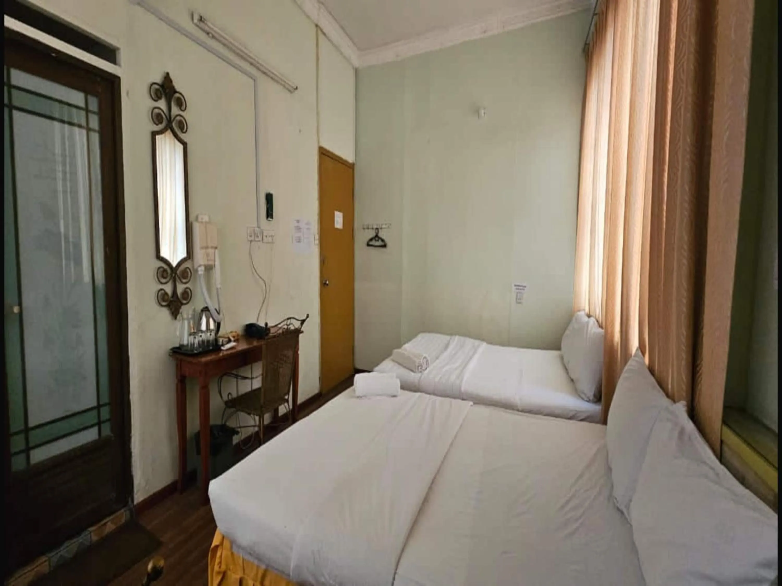 Bedroom, Bed in Hotel O Sianglory Inn