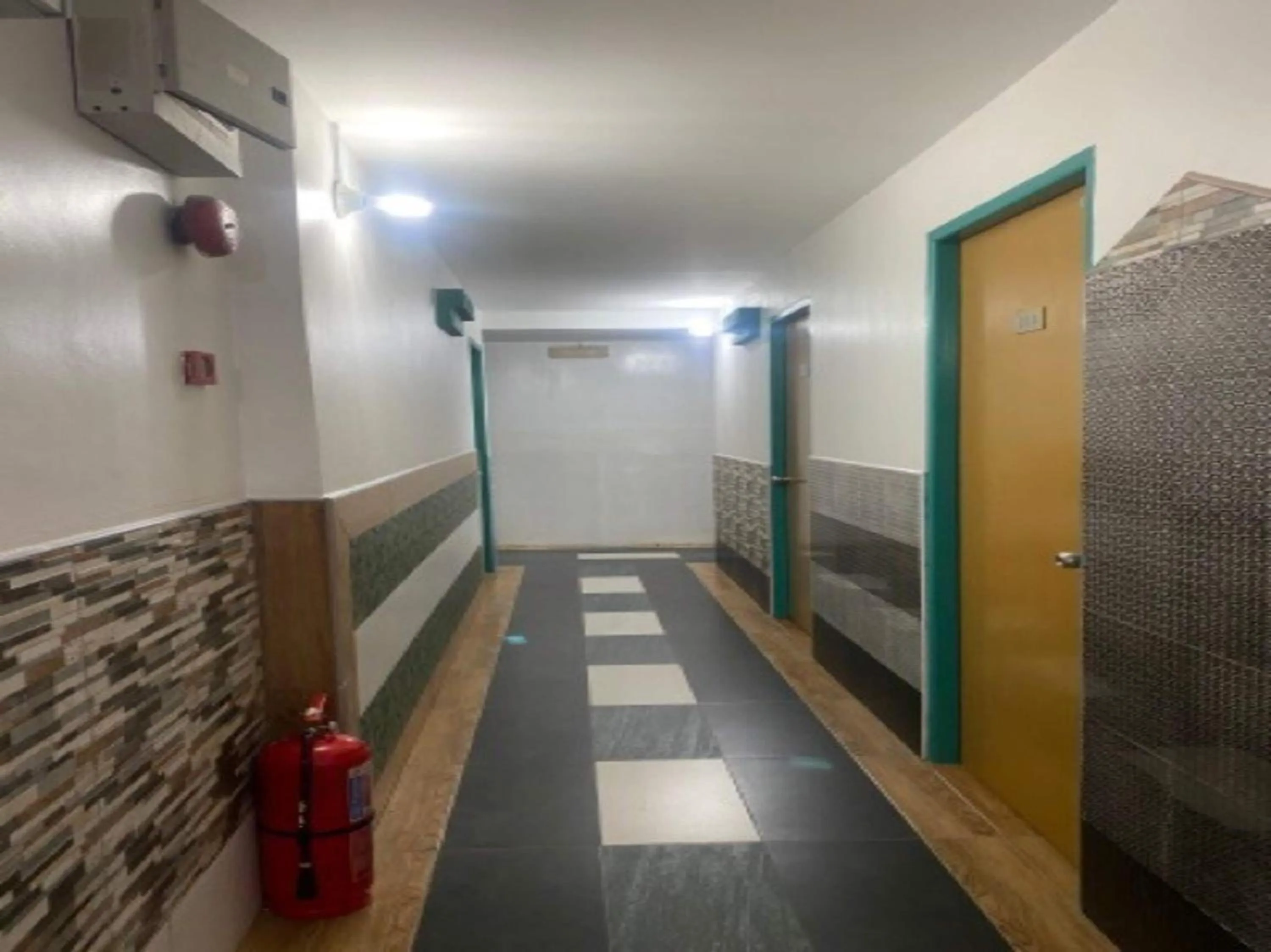 Lobby or reception in Hotel O Sianglory Inn