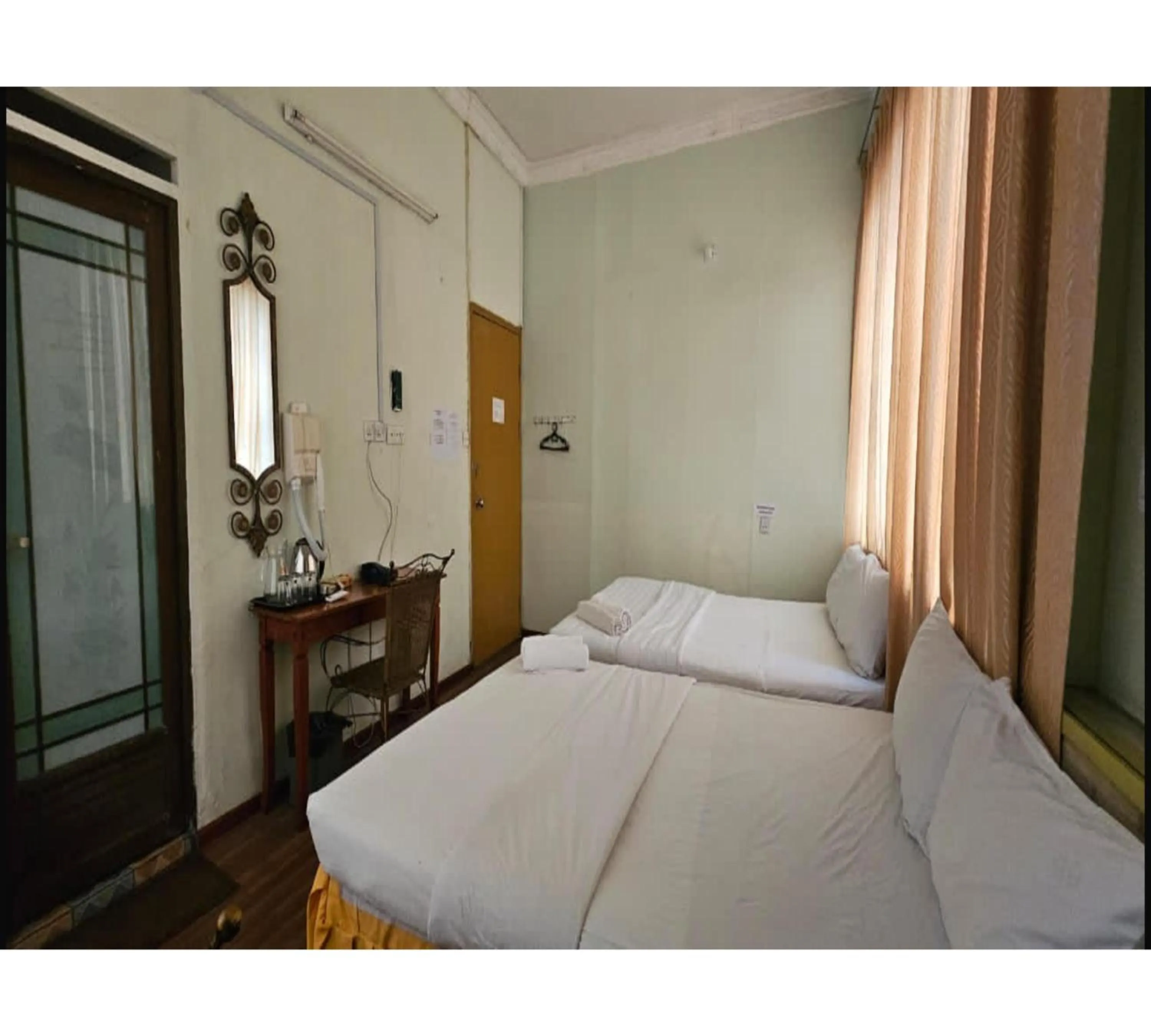 Bedroom, Bed in Hotel O Sianglory Inn