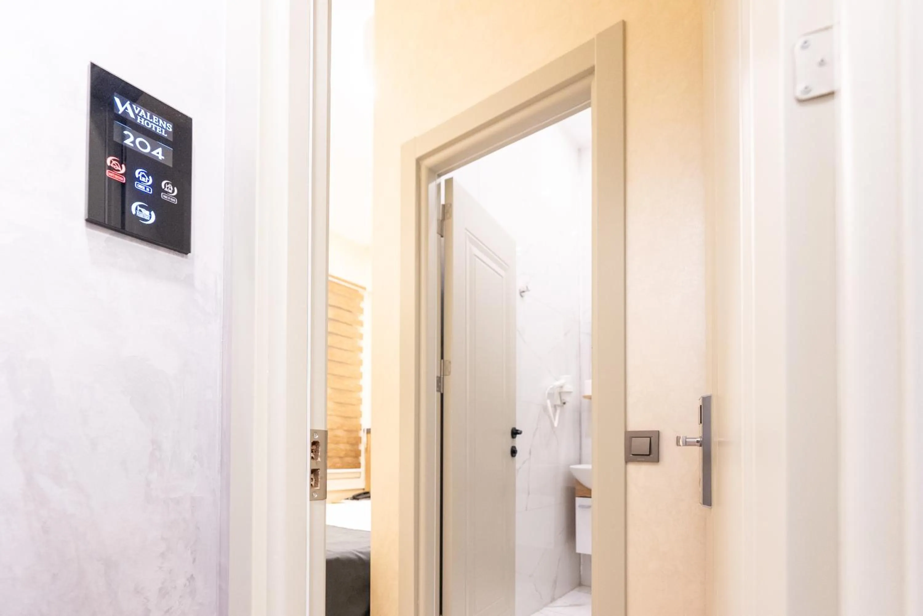 Shower in Valens Boutique Hotel