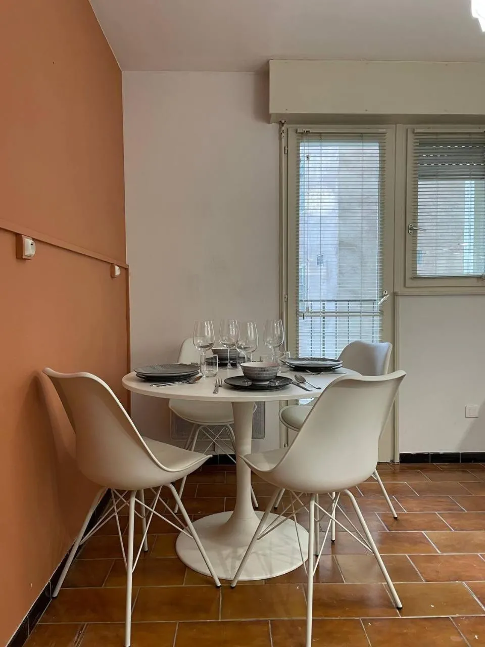 Dining area in Cozy Appartement Halles Strasbourg