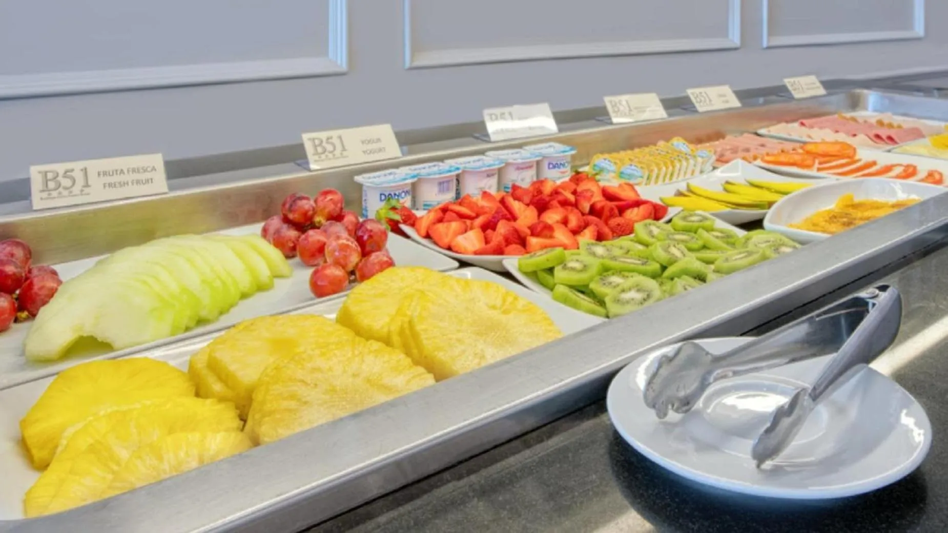 Buffet breakfast in Boutique Hotel B51