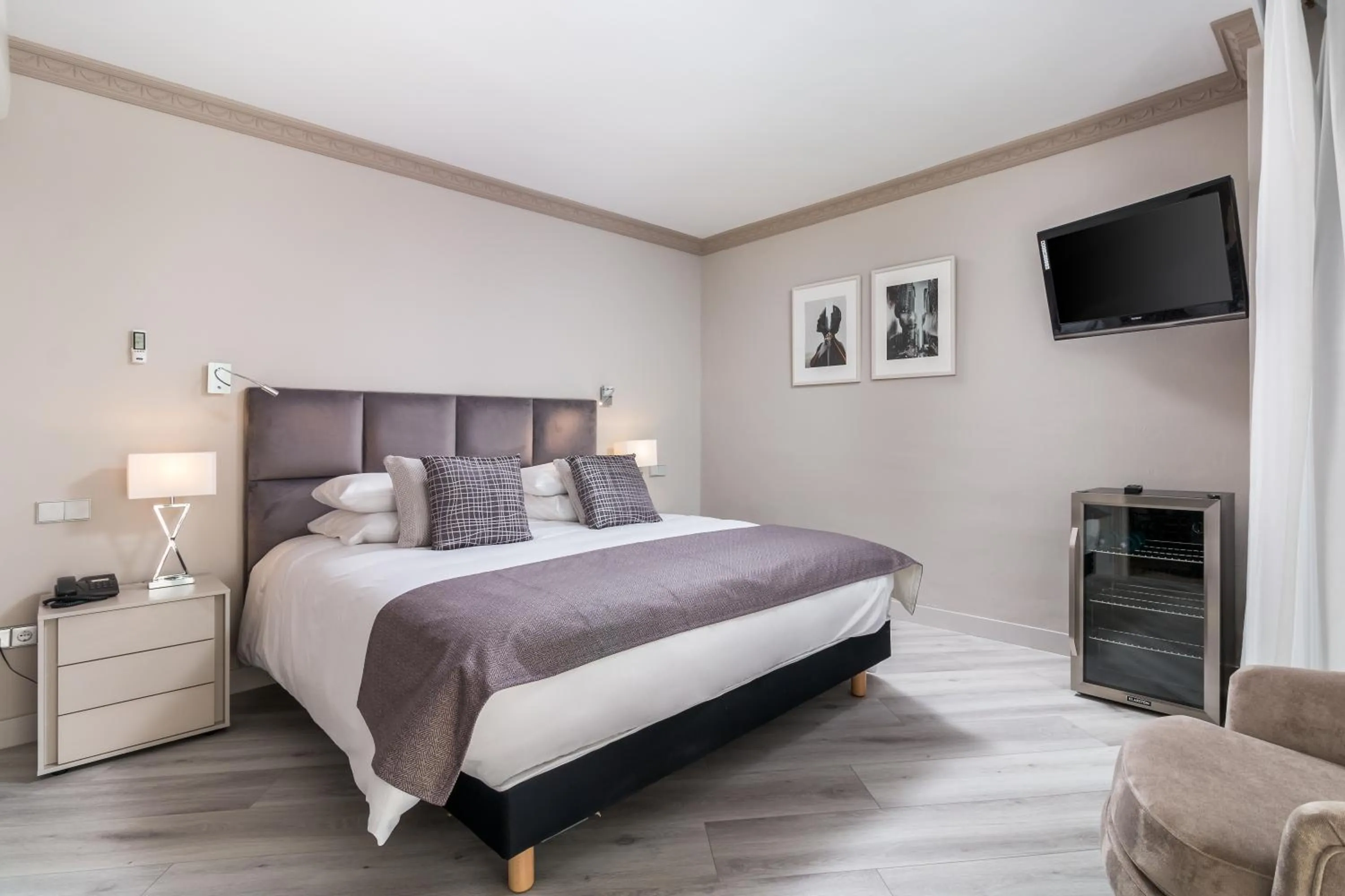 Bedroom, Bed in Boutique Hotel B51