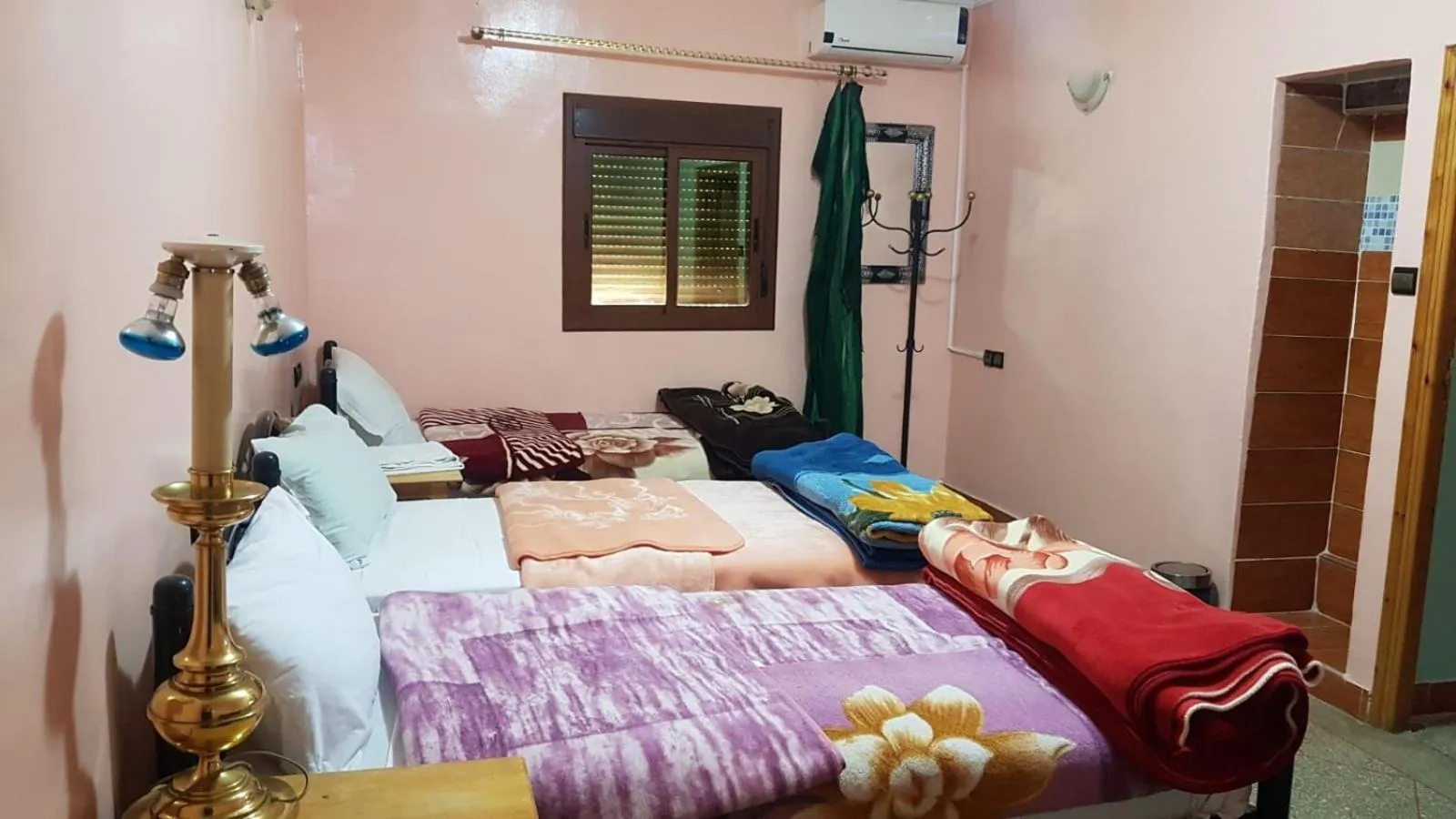 Bed in Hôtel Restaurant BOUGAFER