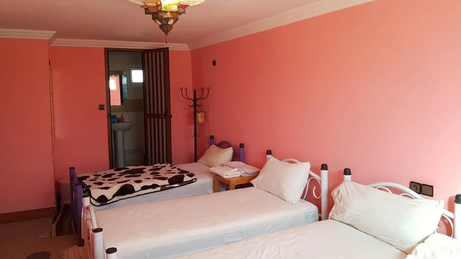 Bed in Hôtel Restaurant BOUGAFER