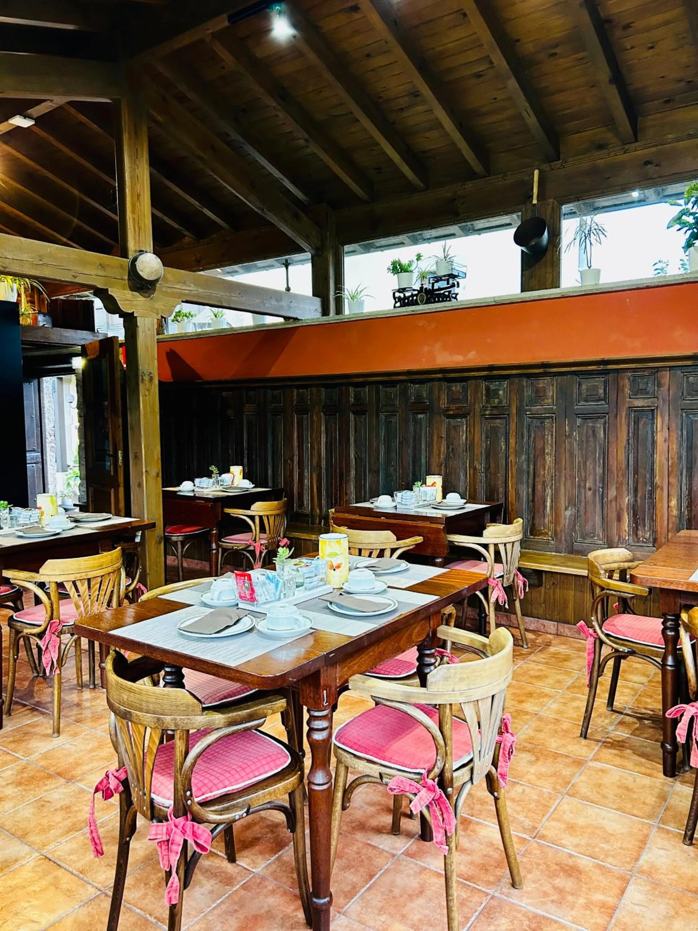 Breakfast in Hotel La Arquera