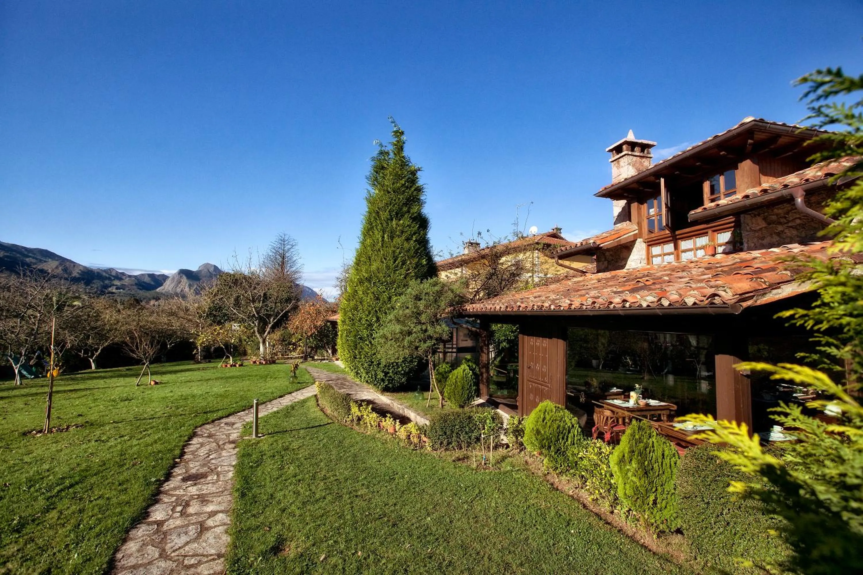 Garden in Hotel La Arquera