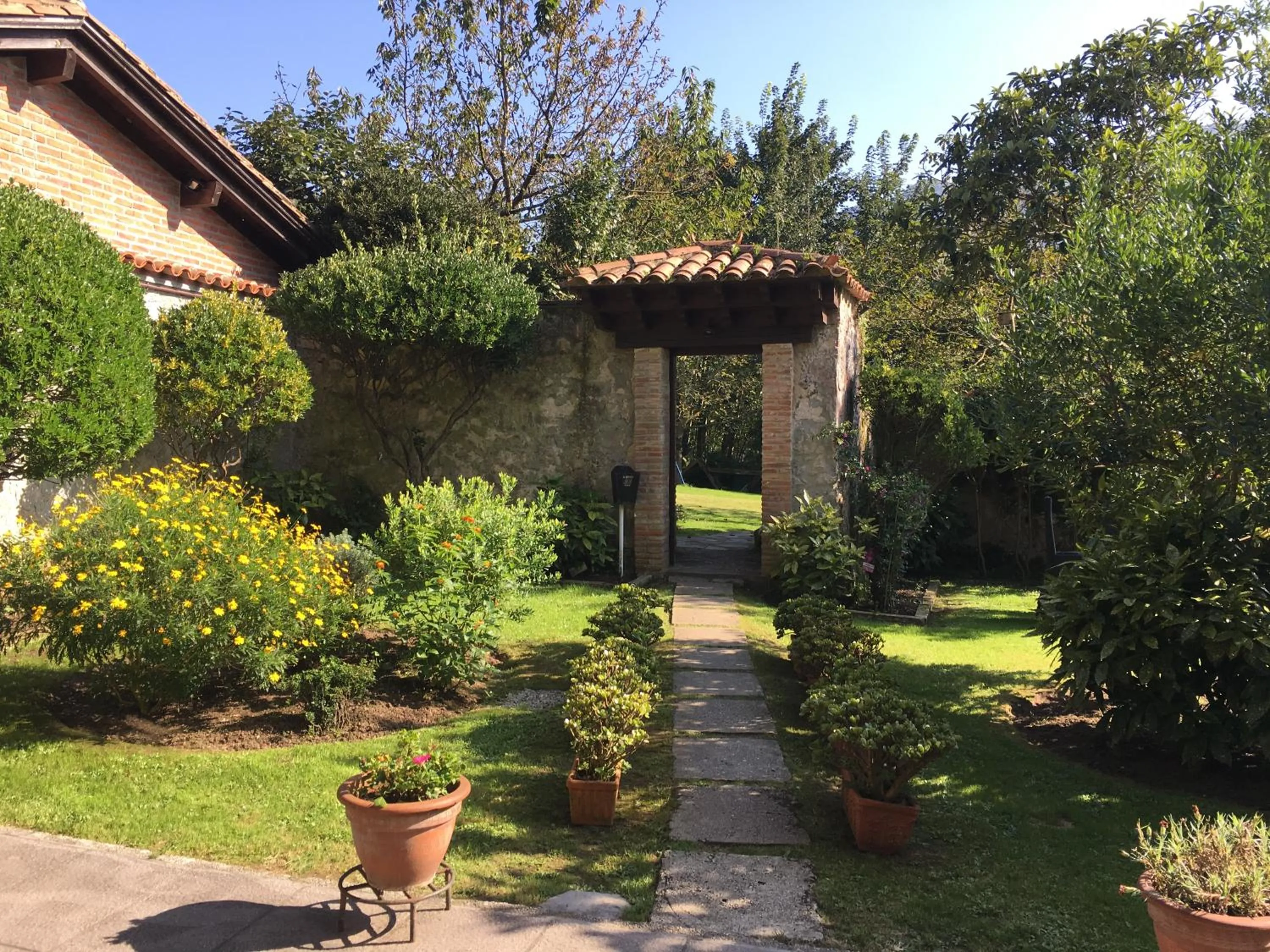 Patio in Hotel La Arquera