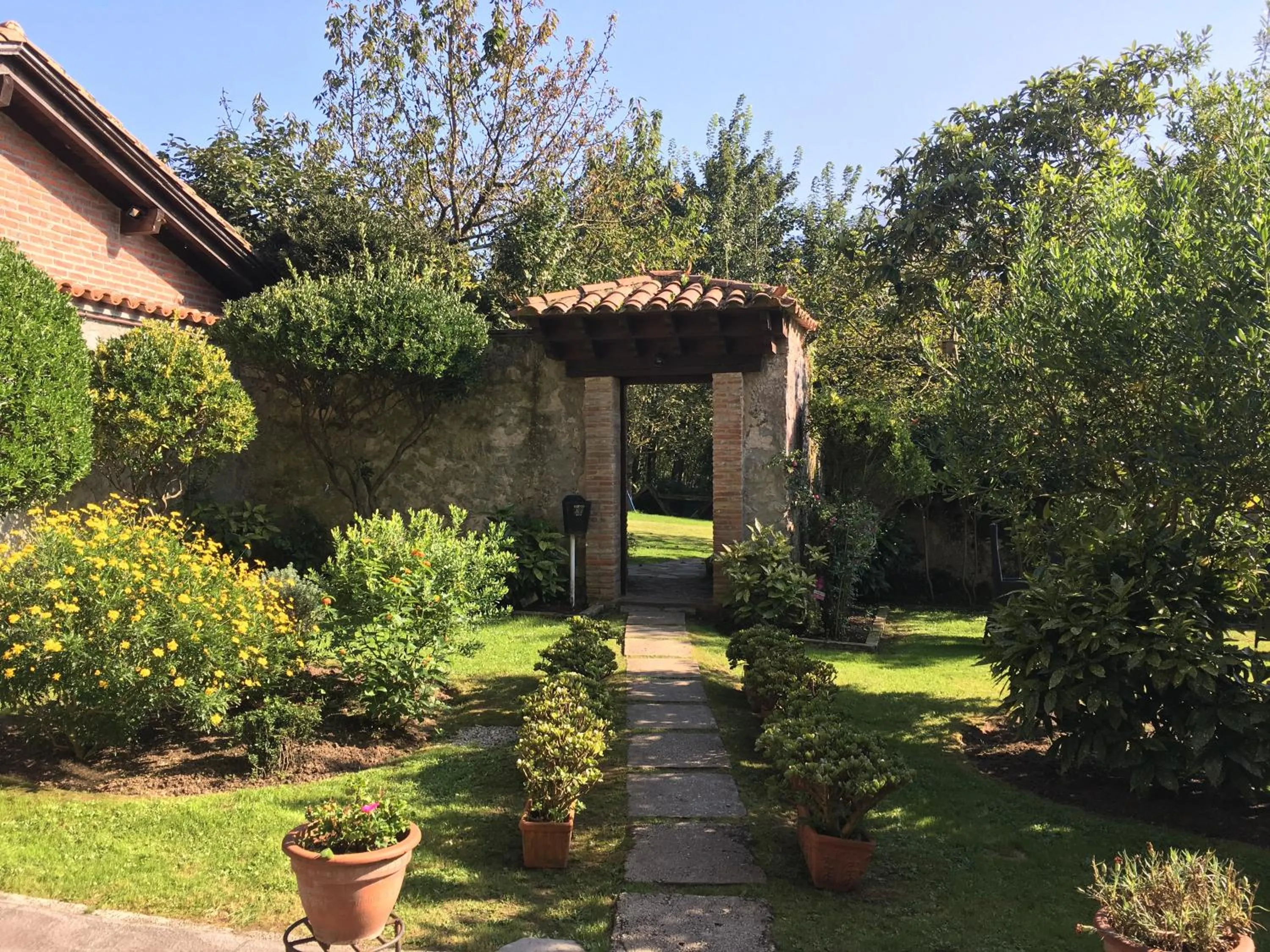 Garden in Hotel La Arquera