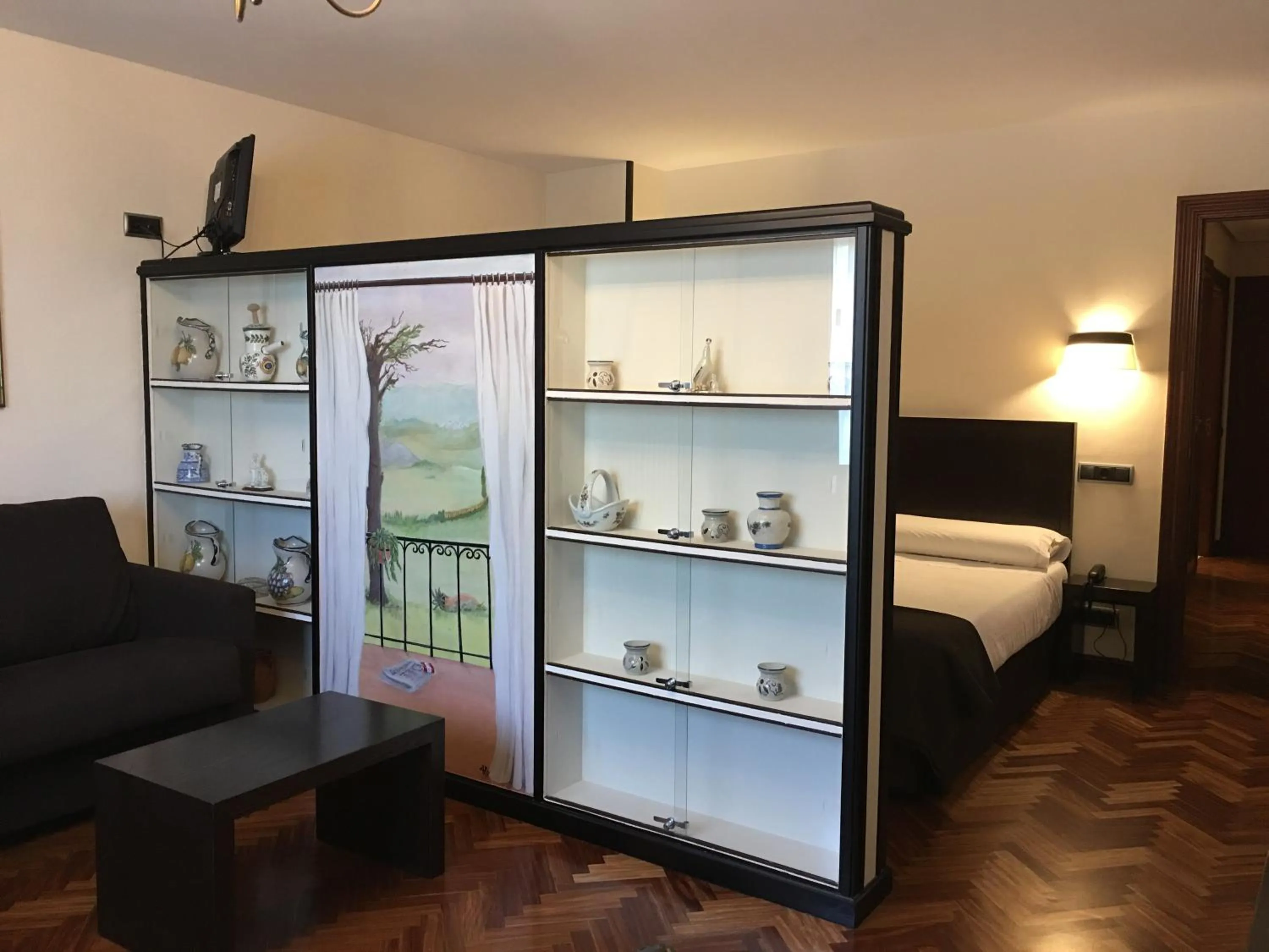 Bed in Hotel La Arquera