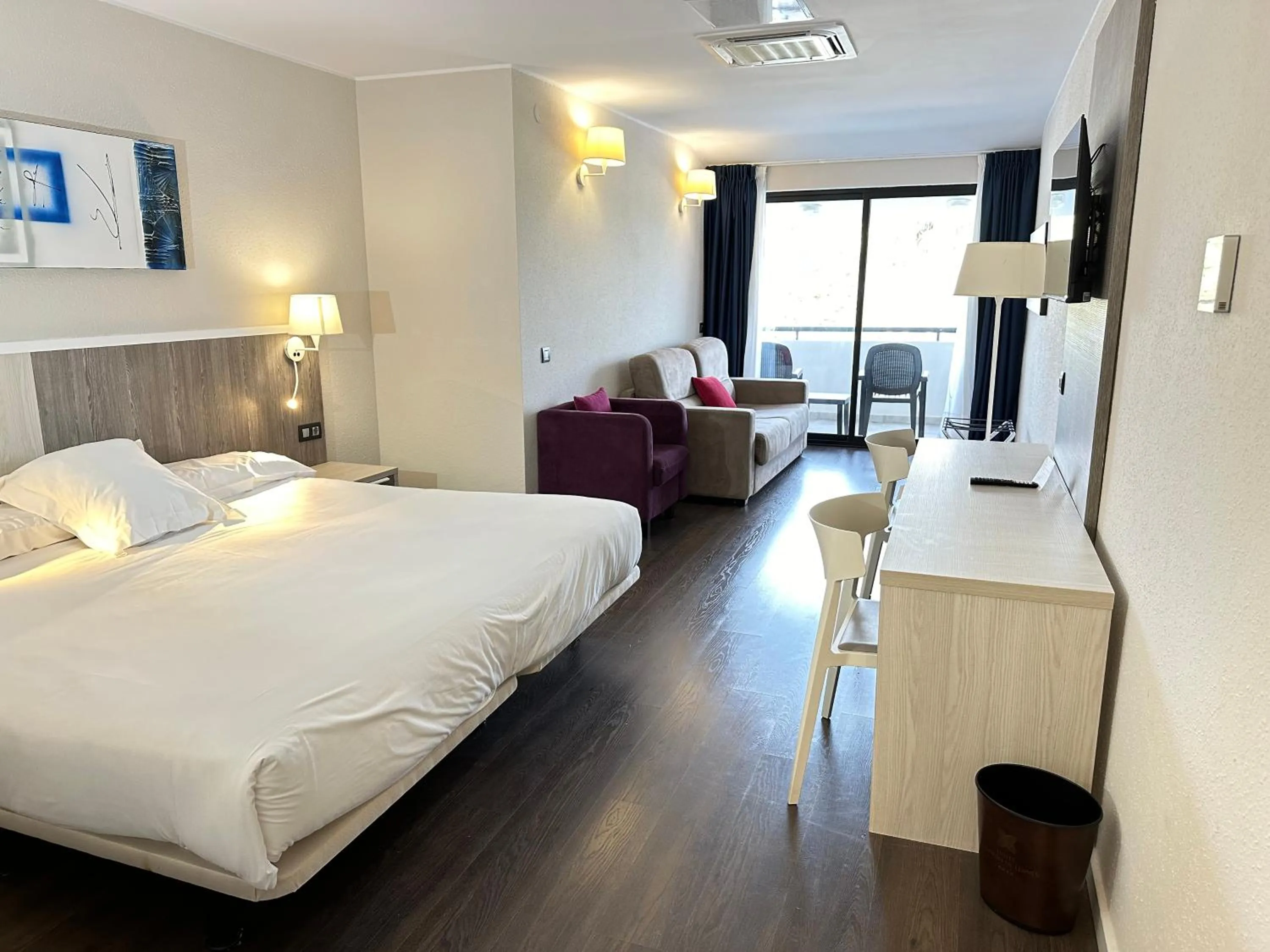 Photo of the whole room, Bed in Hotel La Palma de Llanes