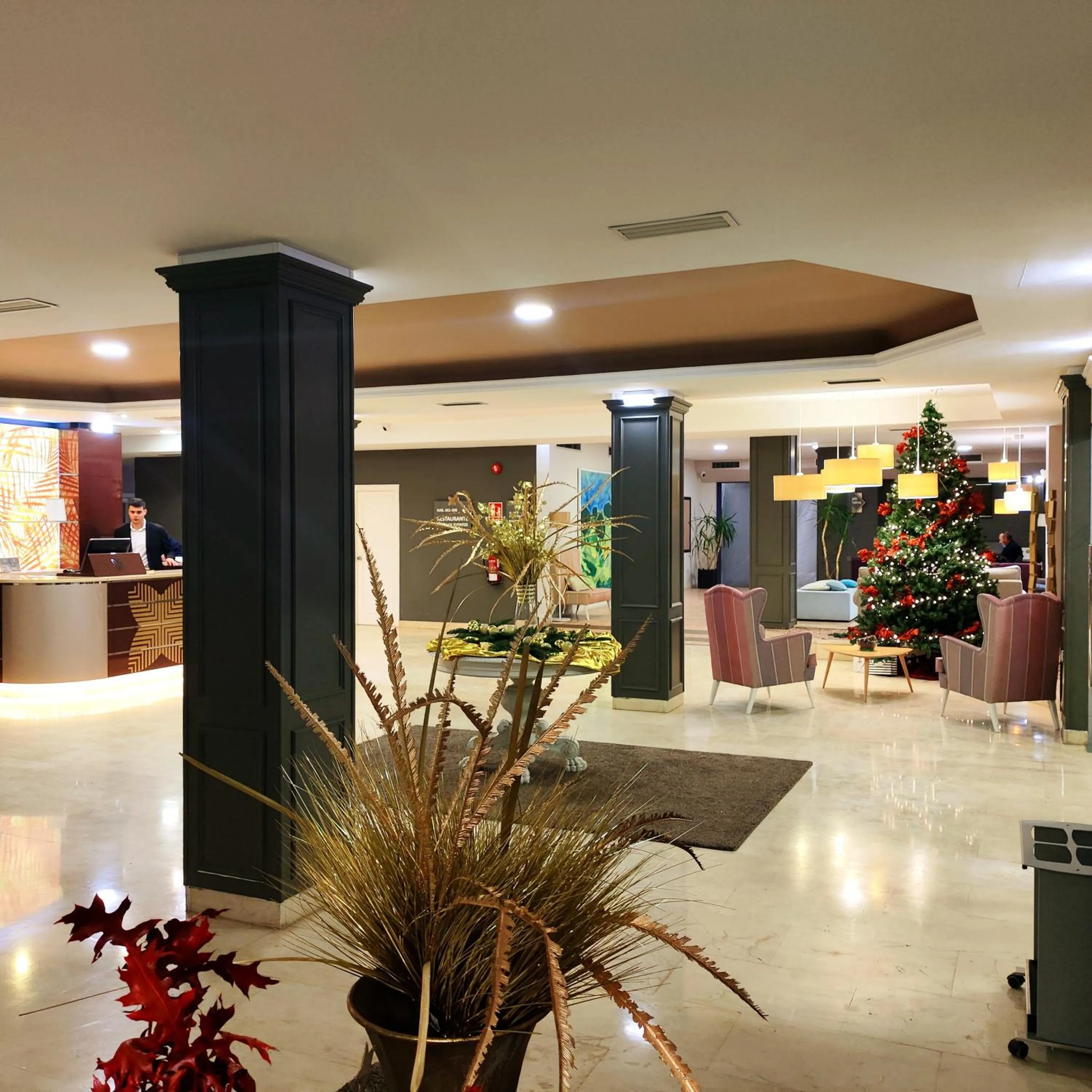 Lobby or reception in Hotel La Palma de Llanes