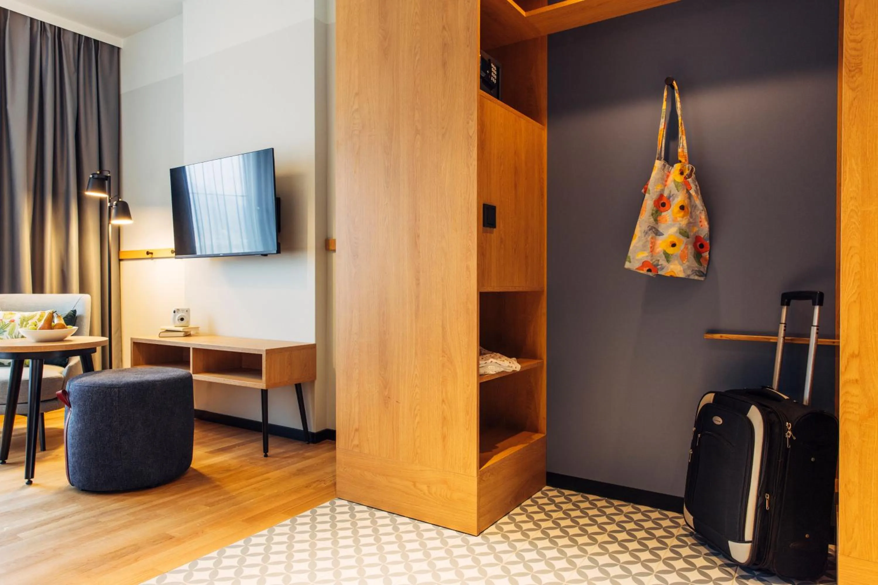 wardrobe in harry's home Villach hotel & apartments