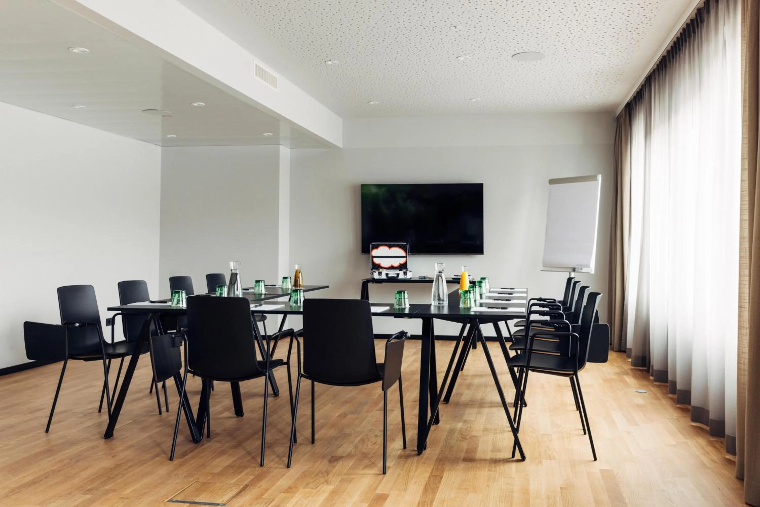 Meeting/conference room in harry's home Villach hotel & apartments