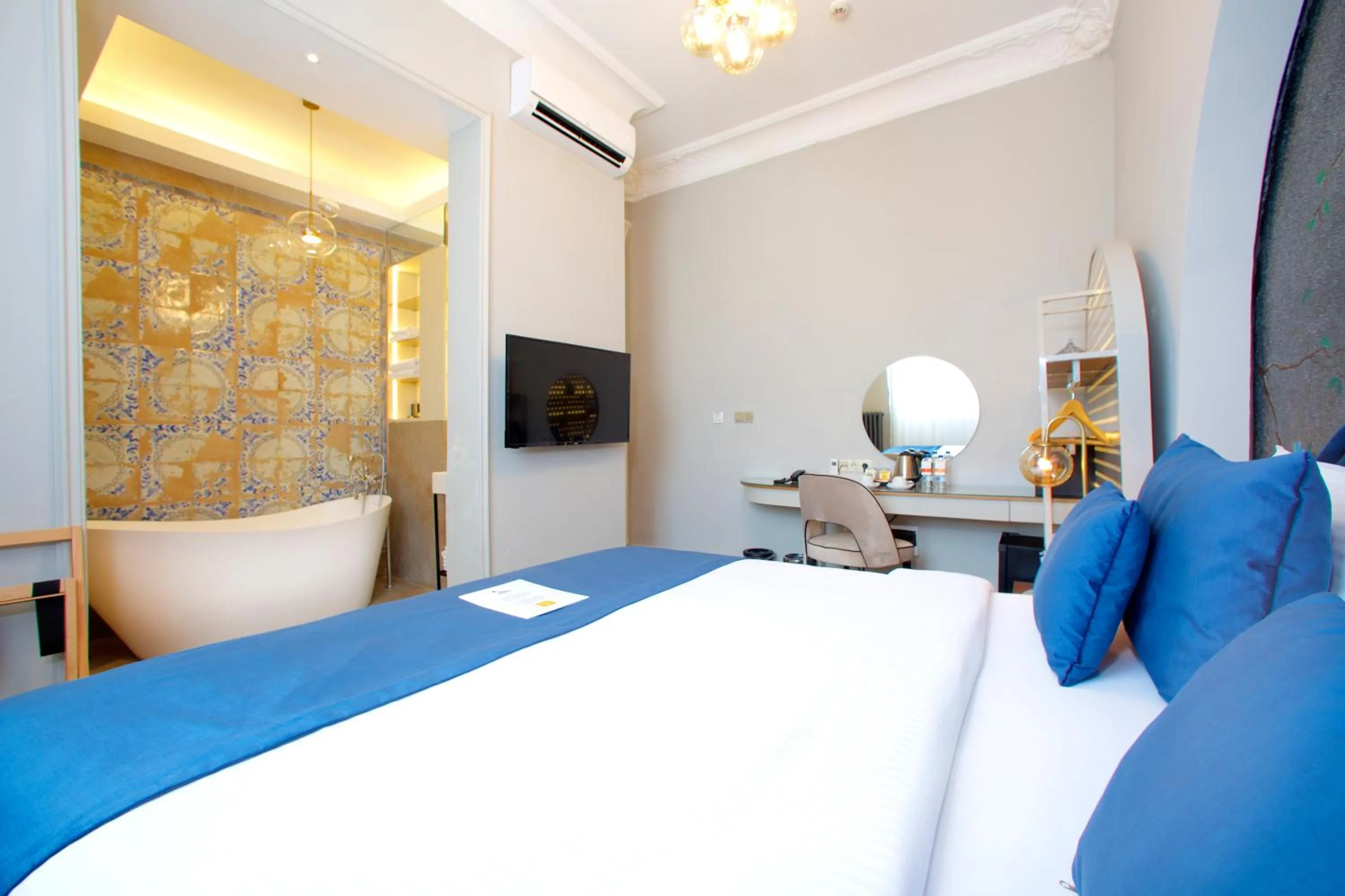 Bed in Ayramin Exclusive Hotel - Special Category